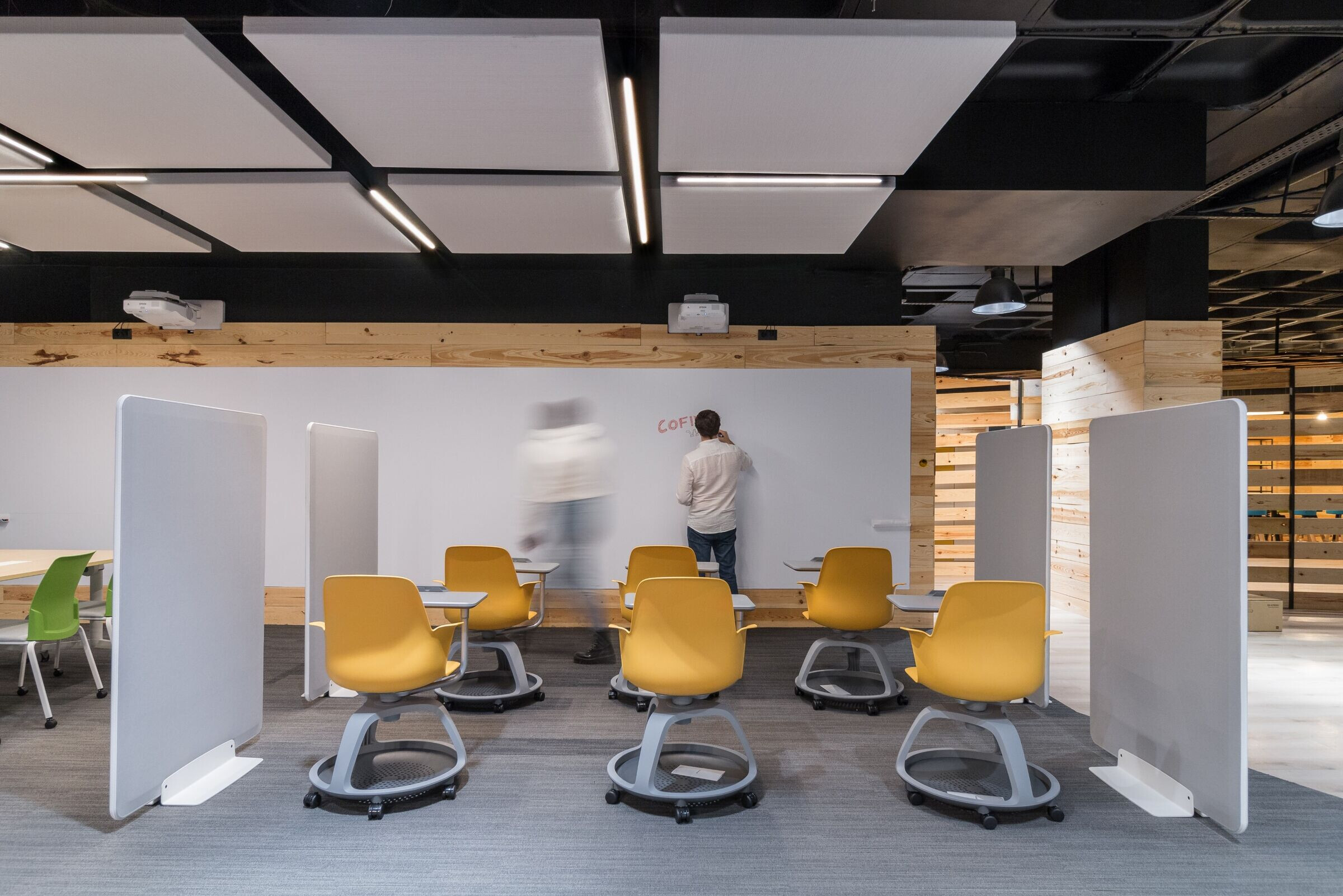 https://archello.com/story/126156/attachments/photos-videos/6 photo_credit João Gonçalves