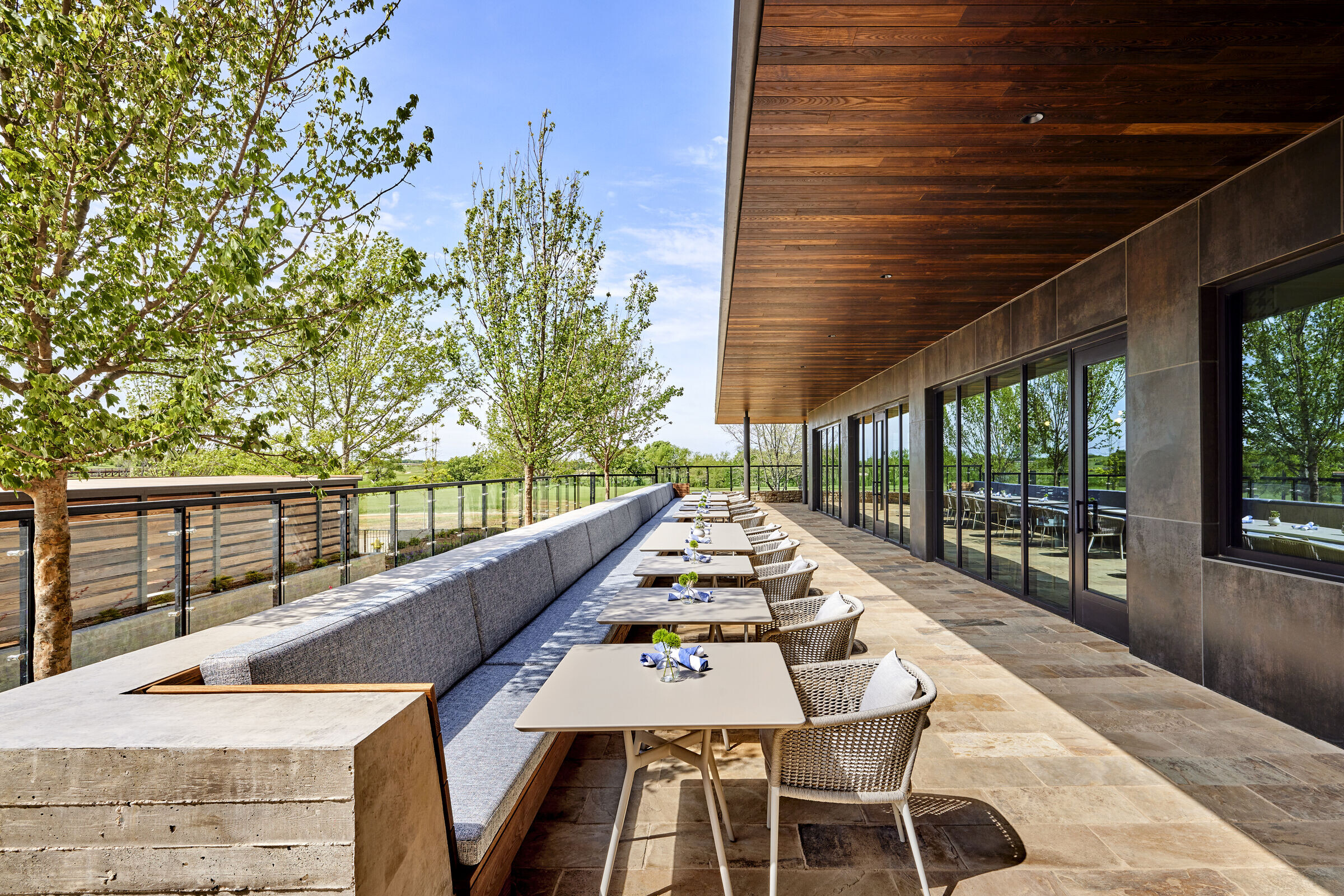 https://archello.com/story/126411/attachments/photos-videos/5 photo_credit Omni PGA Frisco Resort