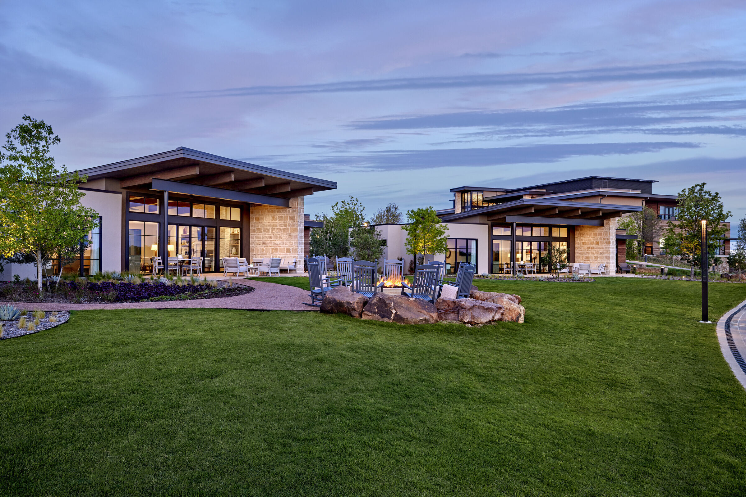 https://archello.com/story/126411/attachments/photos-videos/19 photo_credit Omni PGA Frisco Resort