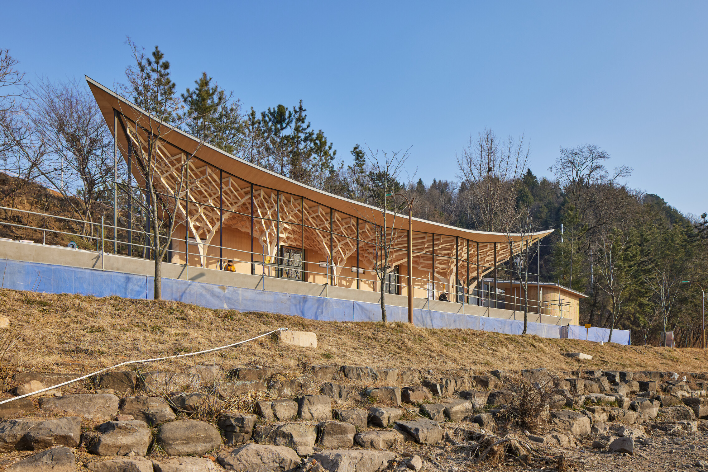 https://archello.com/story/126389/attachments/photos-videos/12 photo_credit Rohspace