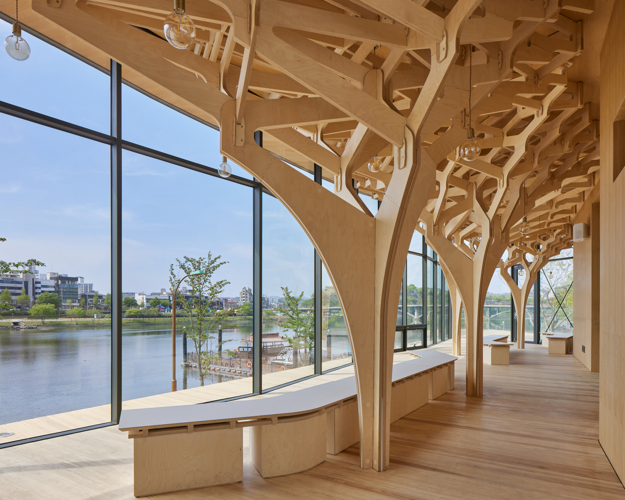 https://archello.com/story/126389/attachments/photos-videos/21 photo_credit Rohspace