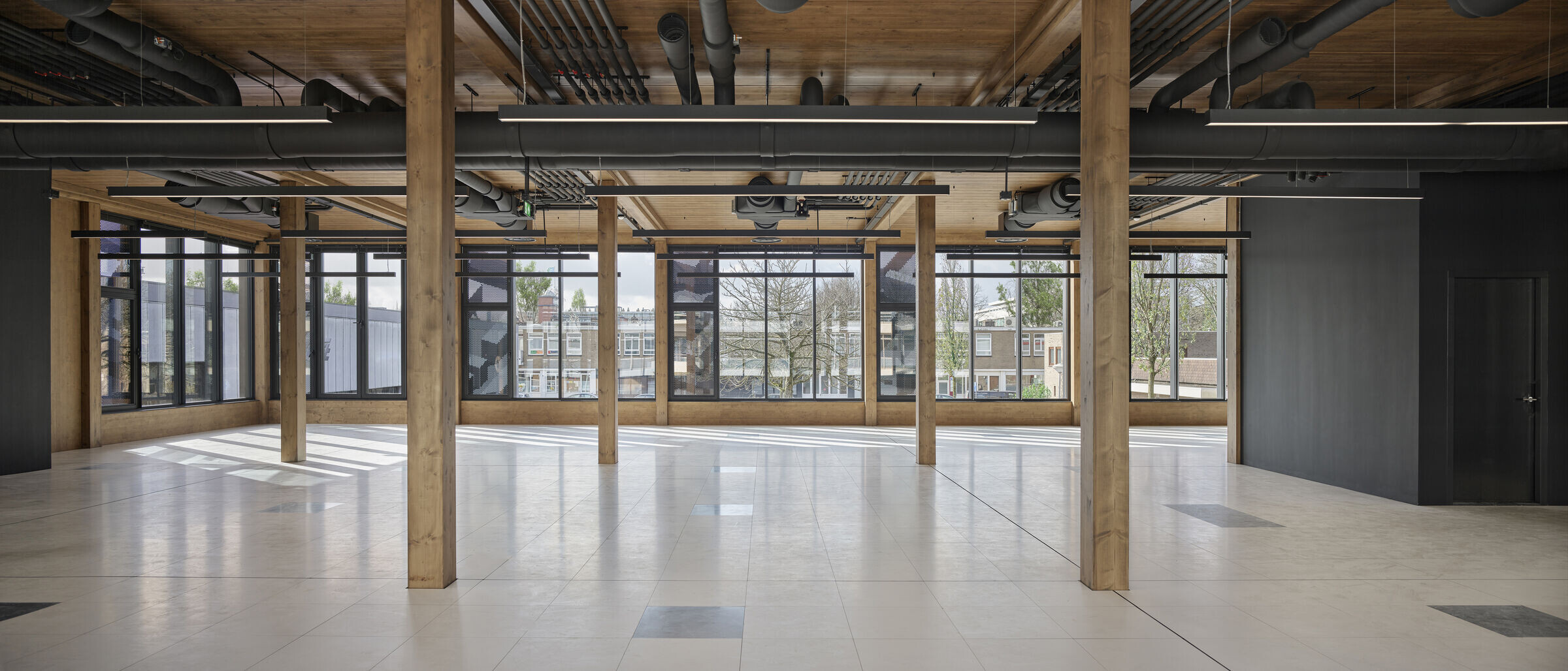 https://archello.com/story/126500/attachments/photos-videos/5 photo_credit DAMAST architects