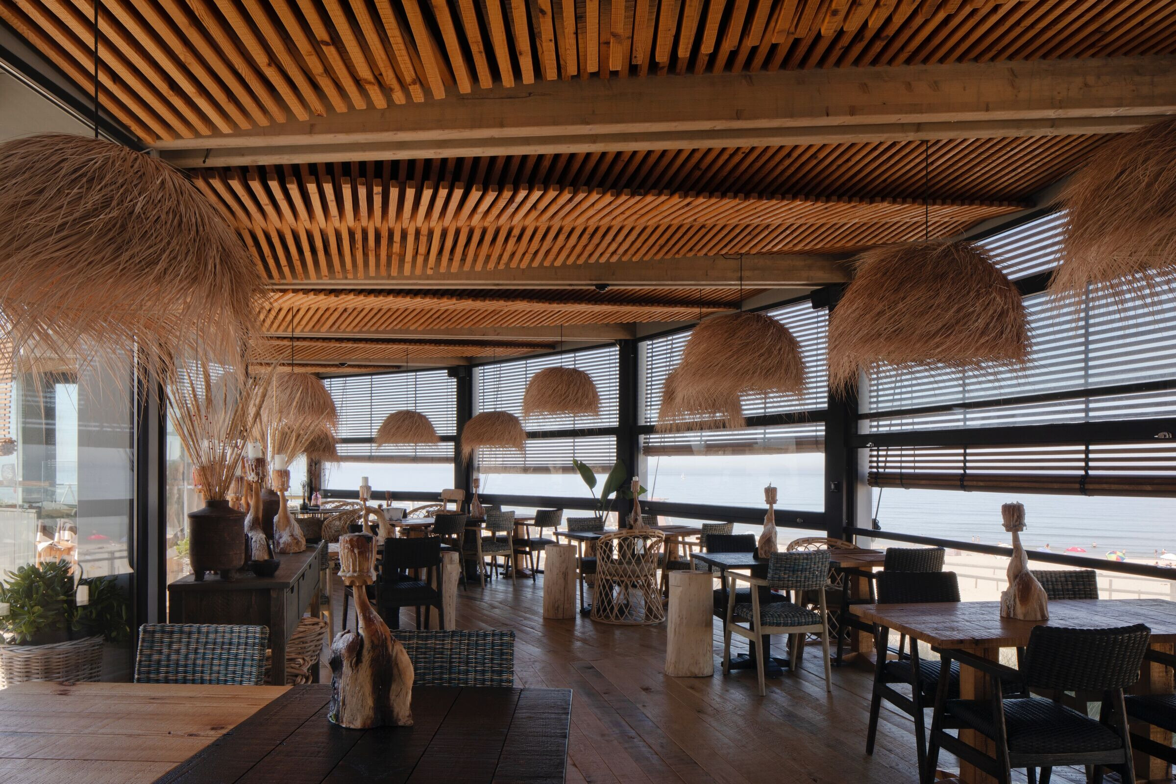 https://archello.com/story/126551/attachments/photos-videos/7 photo_credit Tiago Casanova