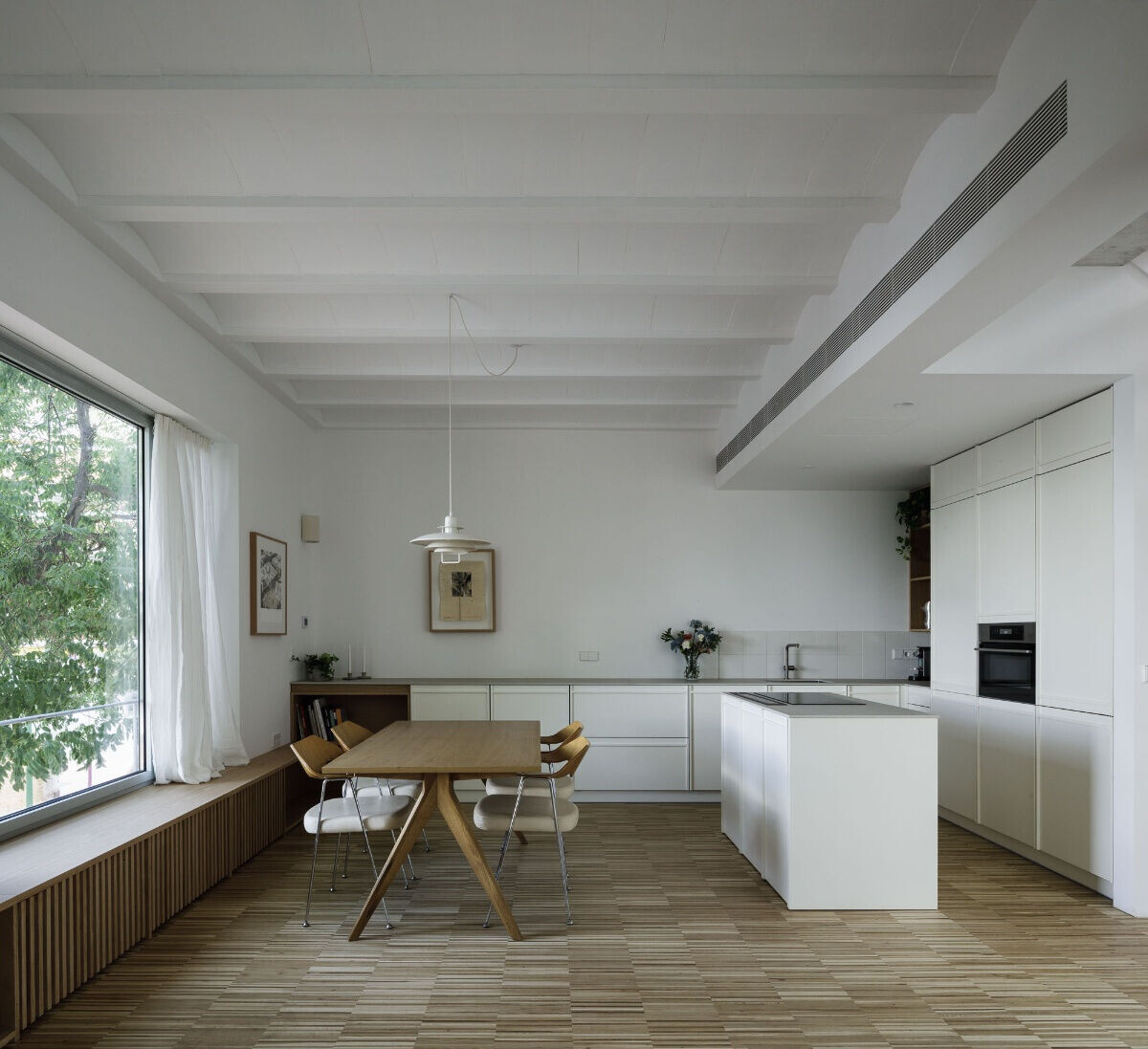 https://archello.com/story/126556/attachments/photos-videos/28 photo_credit Fernando Alda Fotografía