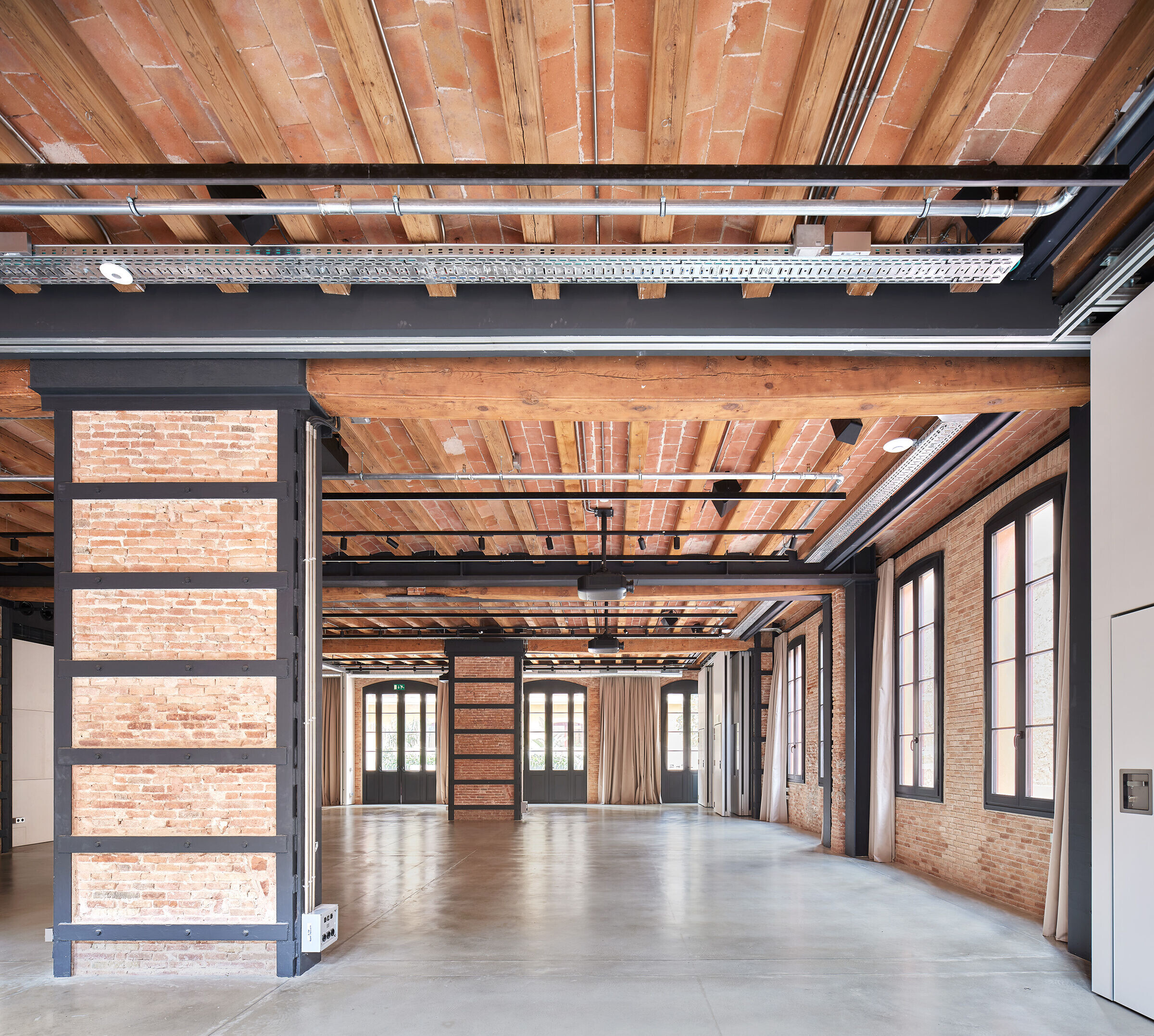 https://archello.com/story/126618/attachments/photos-videos/6 photo_credit José Hevia