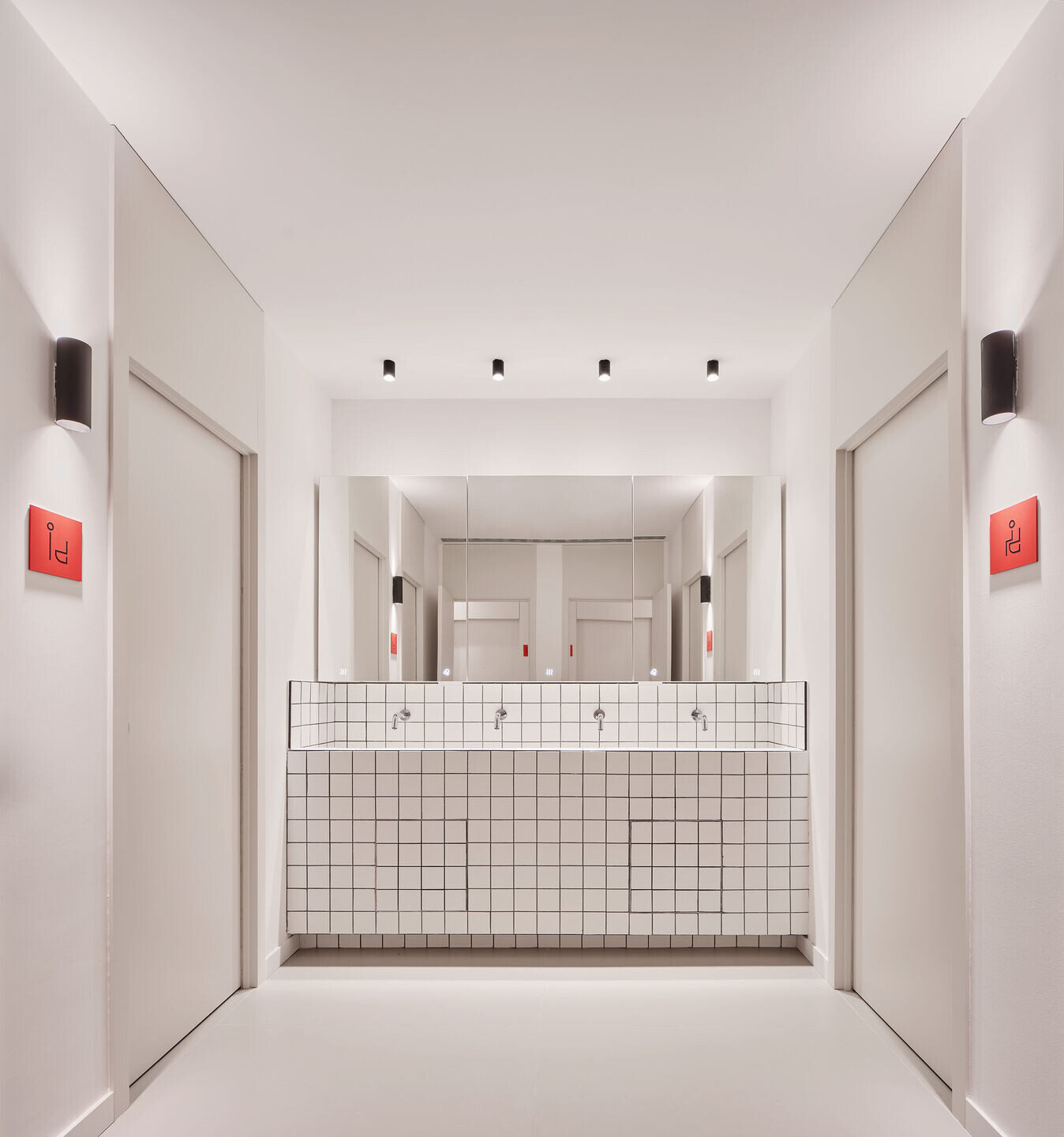 https://archello.com/story/126618/attachments/photos-videos/12 photo_credit José Hevia