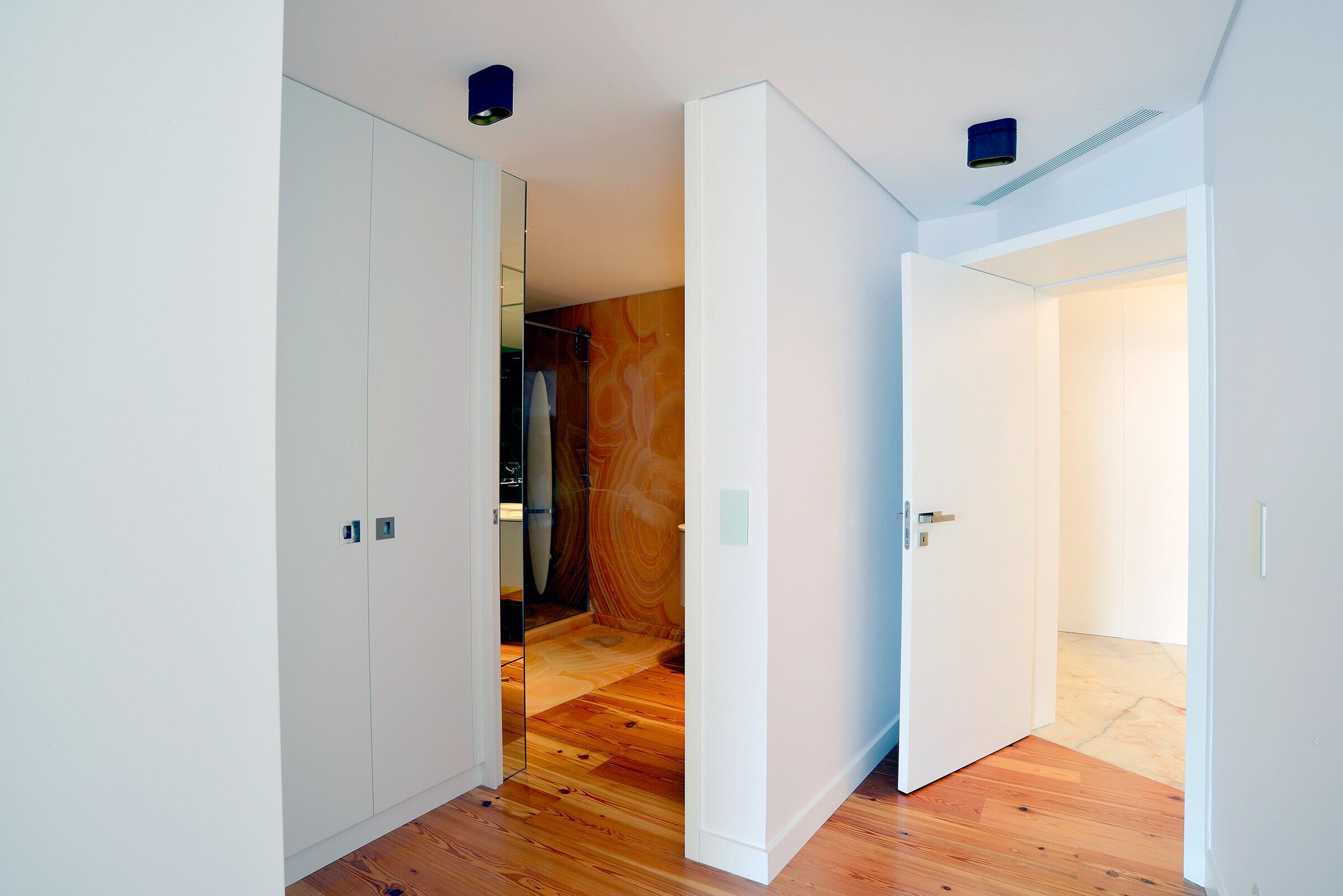 https://archello.com/story/126585/attachments/photos-videos/9 photo_credit José Maria Barroso