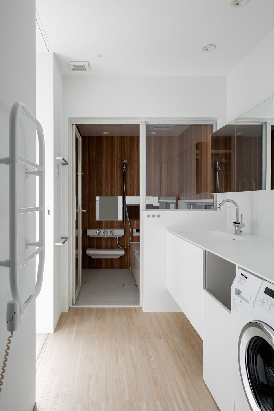 https://archello.com/story/126615/attachments/photos-videos/31 photo_credit Shinzawa Ippei