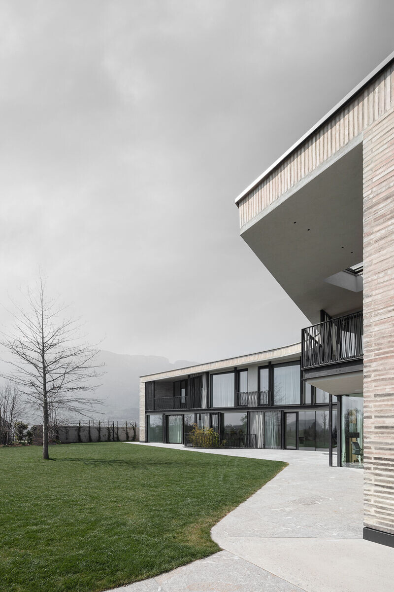 https://archello.com/story/126685/attachments/photos-videos/3 photo_credit Gustav Willeit