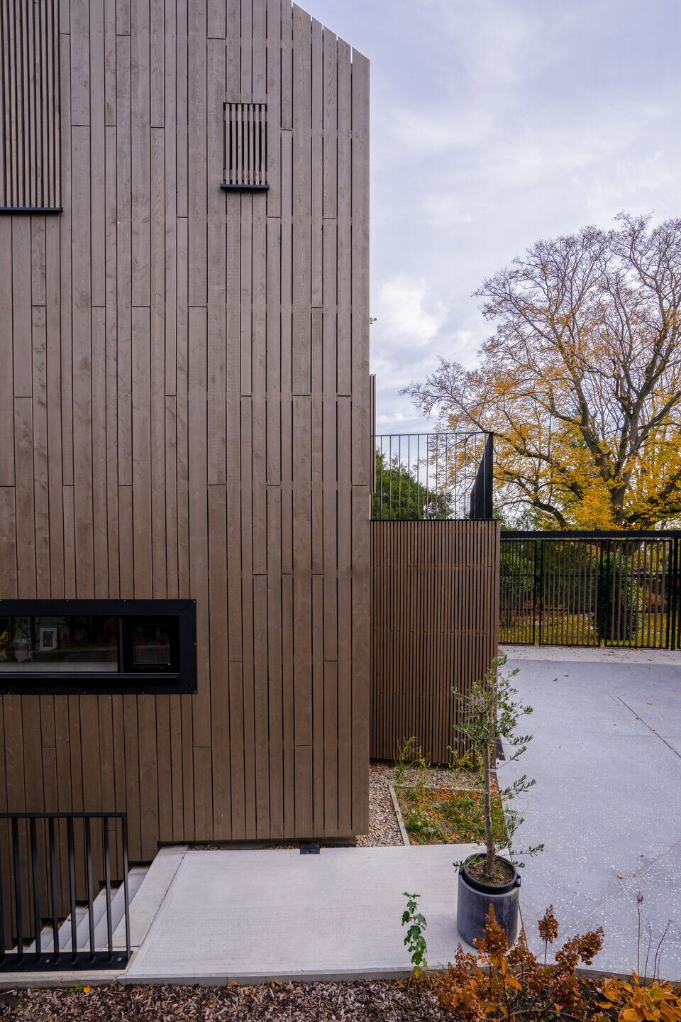 https://archello.com/story/126816/attachments/photos-videos/3 photo_credit Mostlikely Architecture