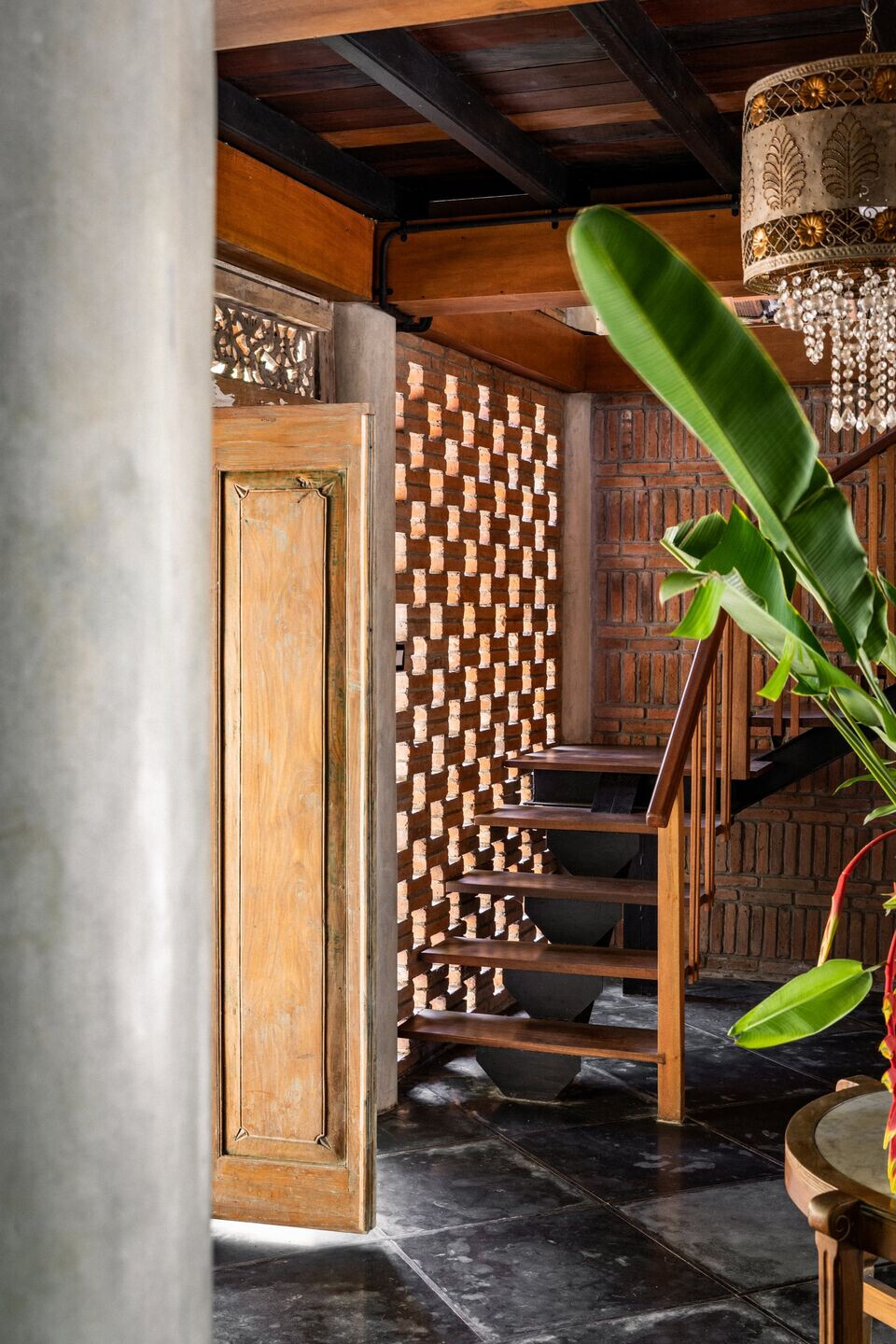 https://archello.com/story/126871/attachments/photos-videos/25 photo_credit Indra Wiras