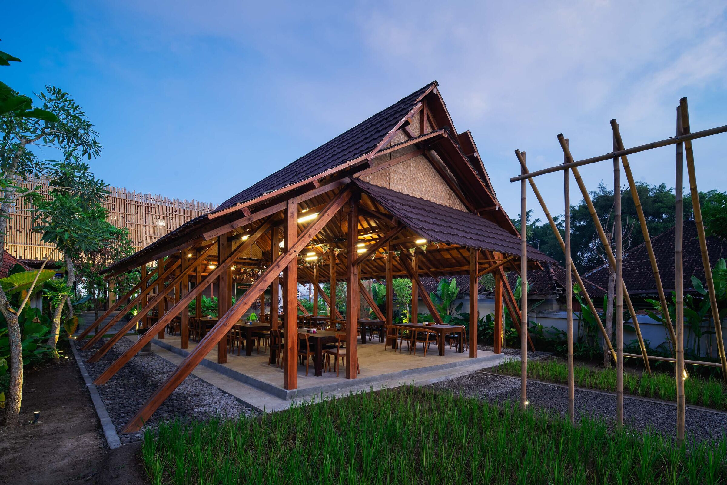 https://archello.com/story/126855/attachments/photos-videos/9 photo_credit ukara studio