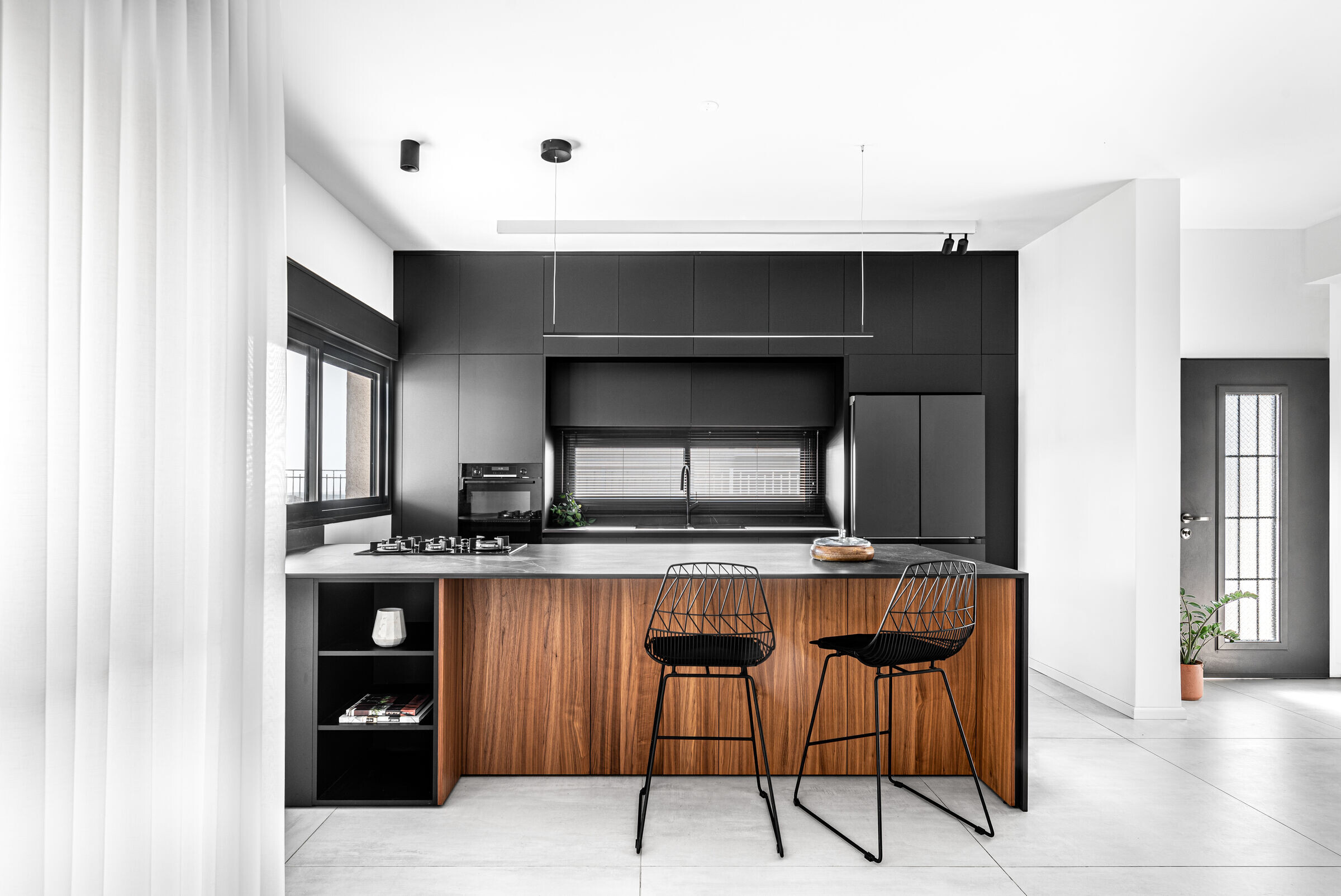 https://archello.com/story/126863/attachments/photos-videos/9 photo_credit tamir rogovski