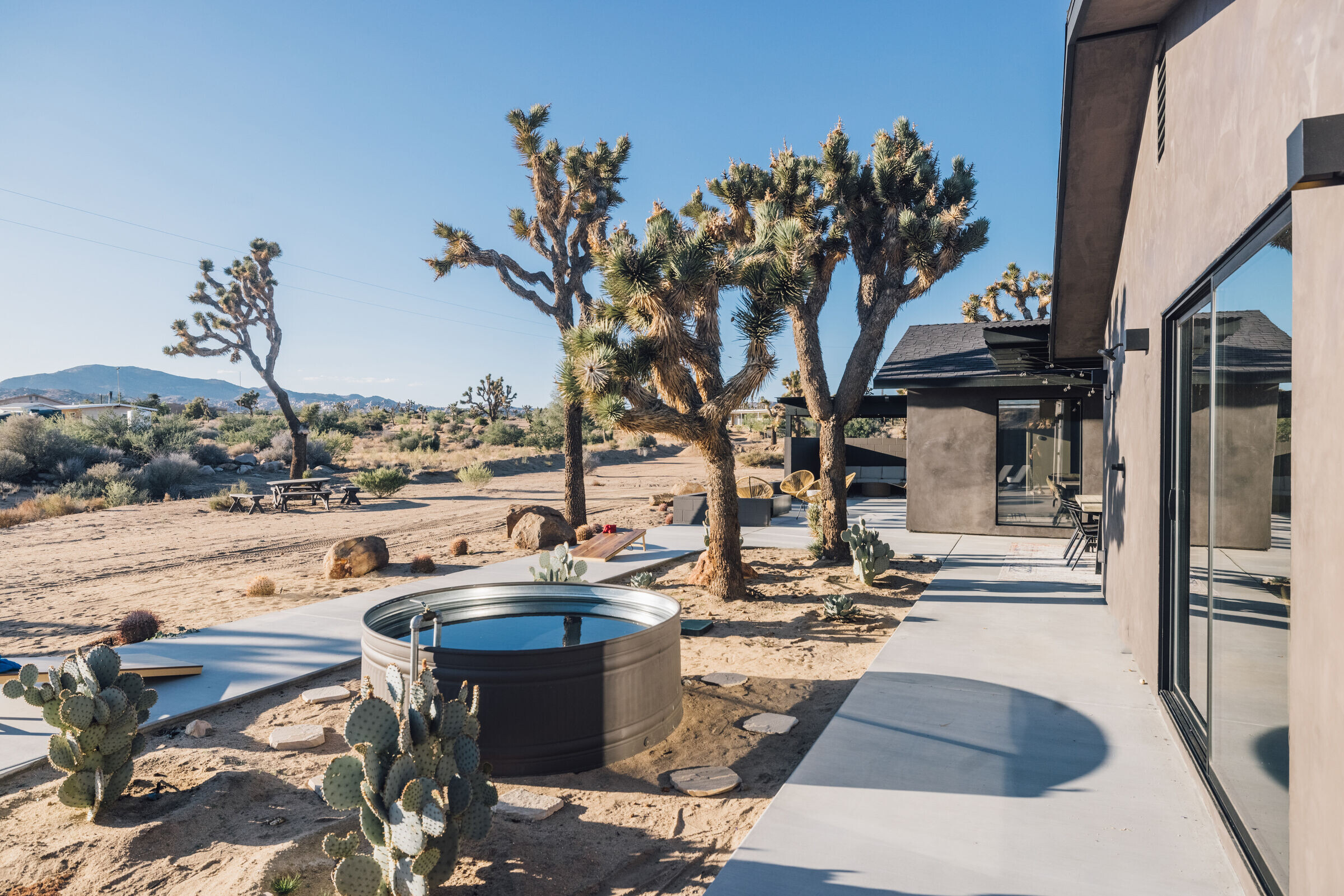 https://archello.com/story/126997/attachments/photos-videos/8 photo_credit June Choi