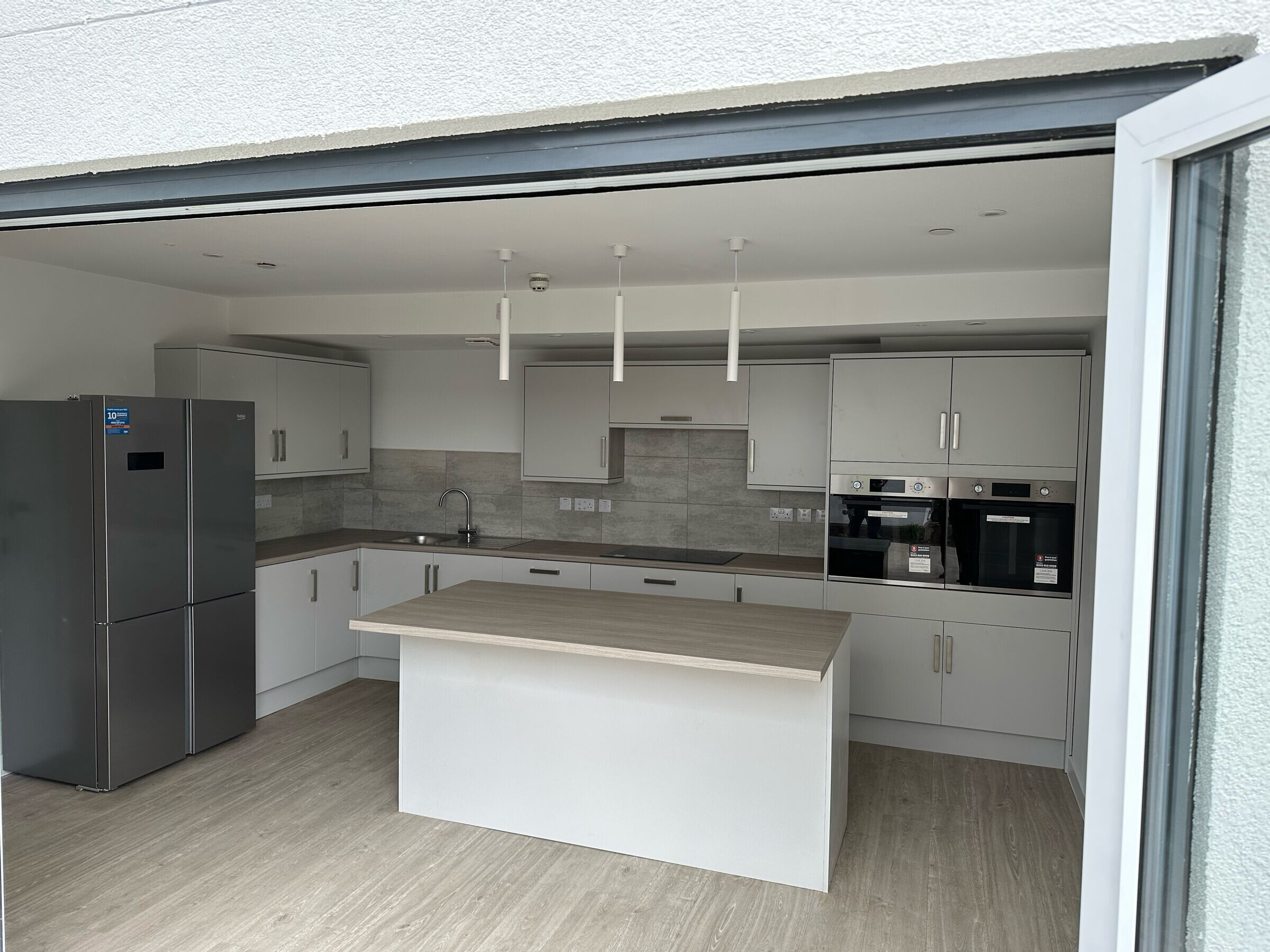 https://archello.com/story/127066/attachments/photos-videos/7