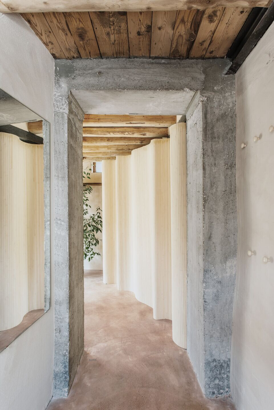 https://archello.com/story/127307/attachments/photos-videos/13 photo_credit Andres Borella