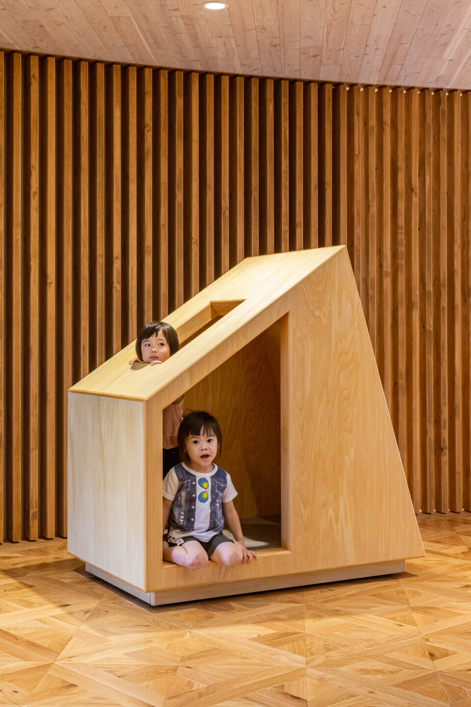 https://archello.com/story/127353/attachments/photos-videos/11 photo_credit Toshinari Soga ( studio BAUHAUS )