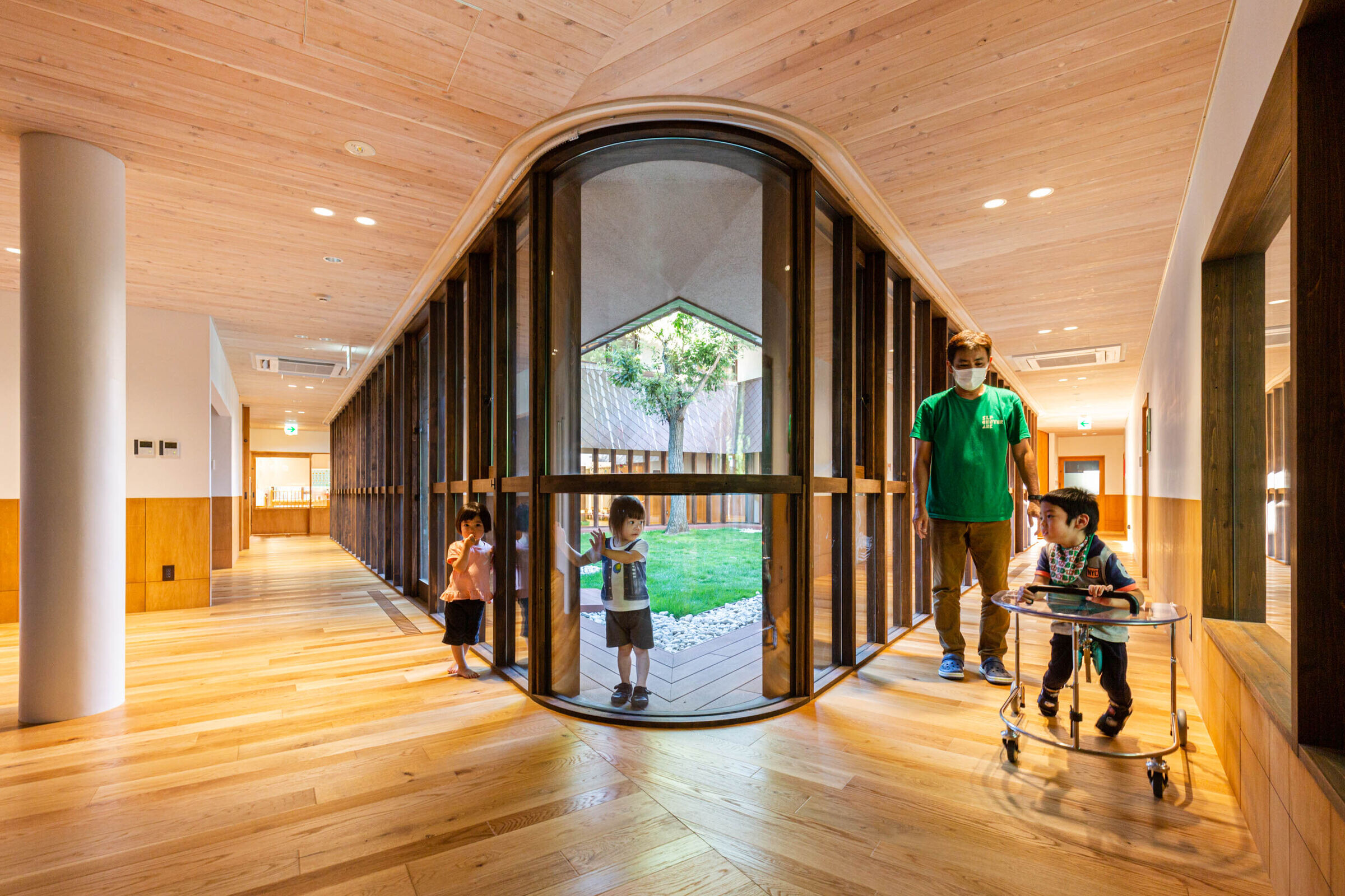 https://archello.com/story/127353/attachments/photos-videos/14 photo_credit Toshinari Soga ( studio BAUHAUS )