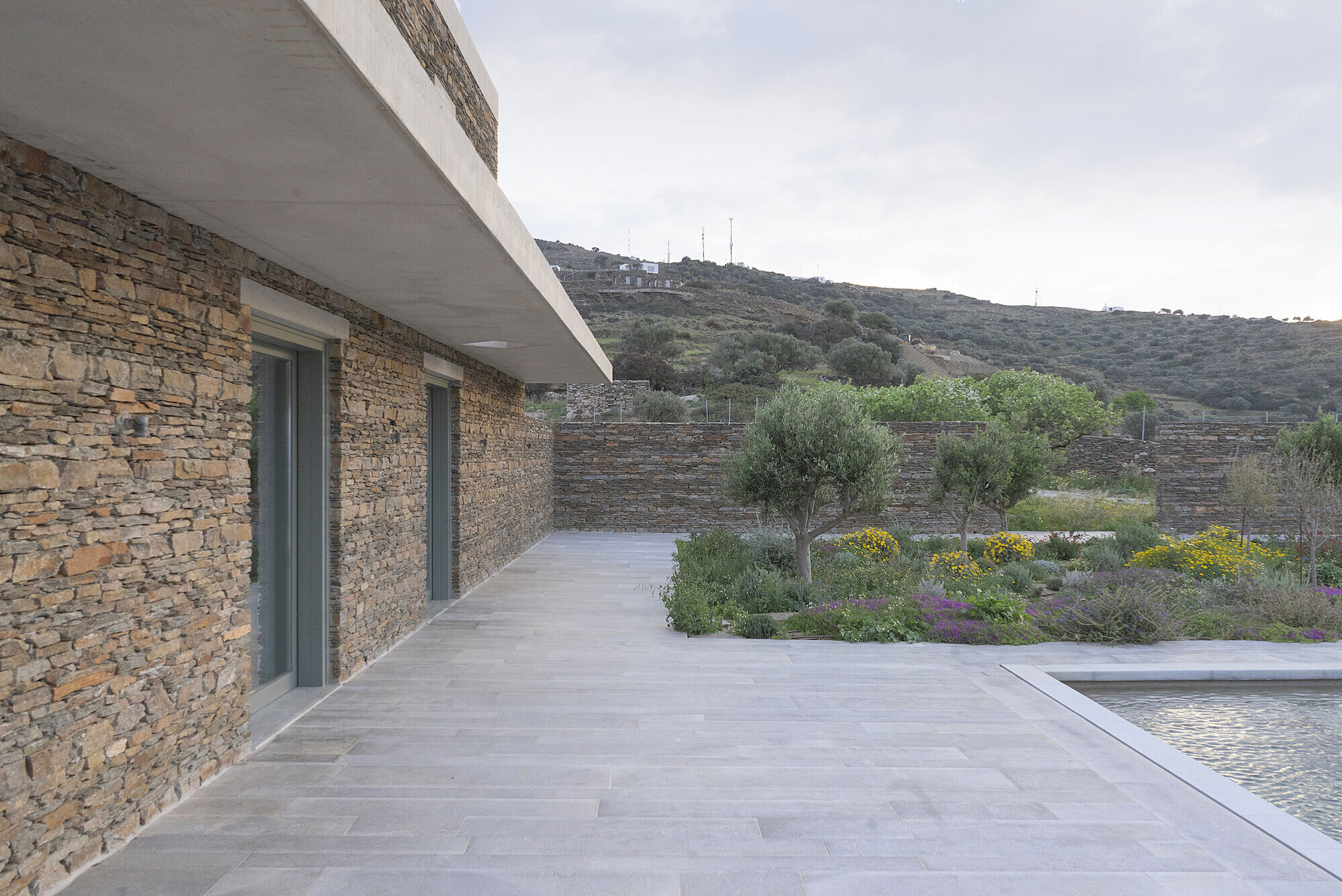 https://archello.com/story/127356/attachments/photos-videos/24 photo_credit Alexandre Pavlidis