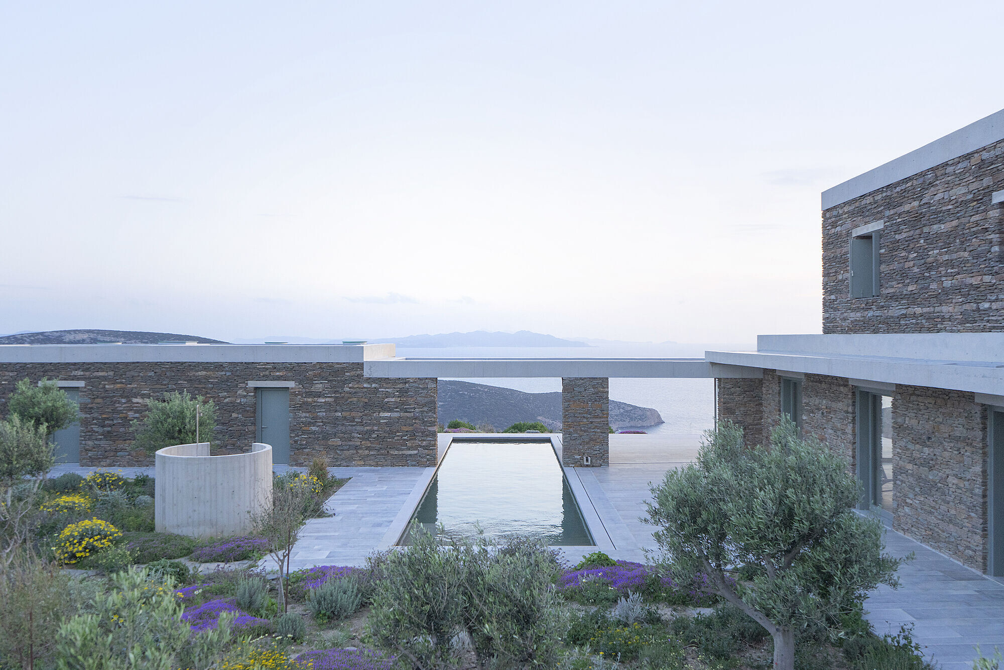 https://archello.com/story/127356/attachments/photos-videos/25 photo_credit Alexandre Pavlidis