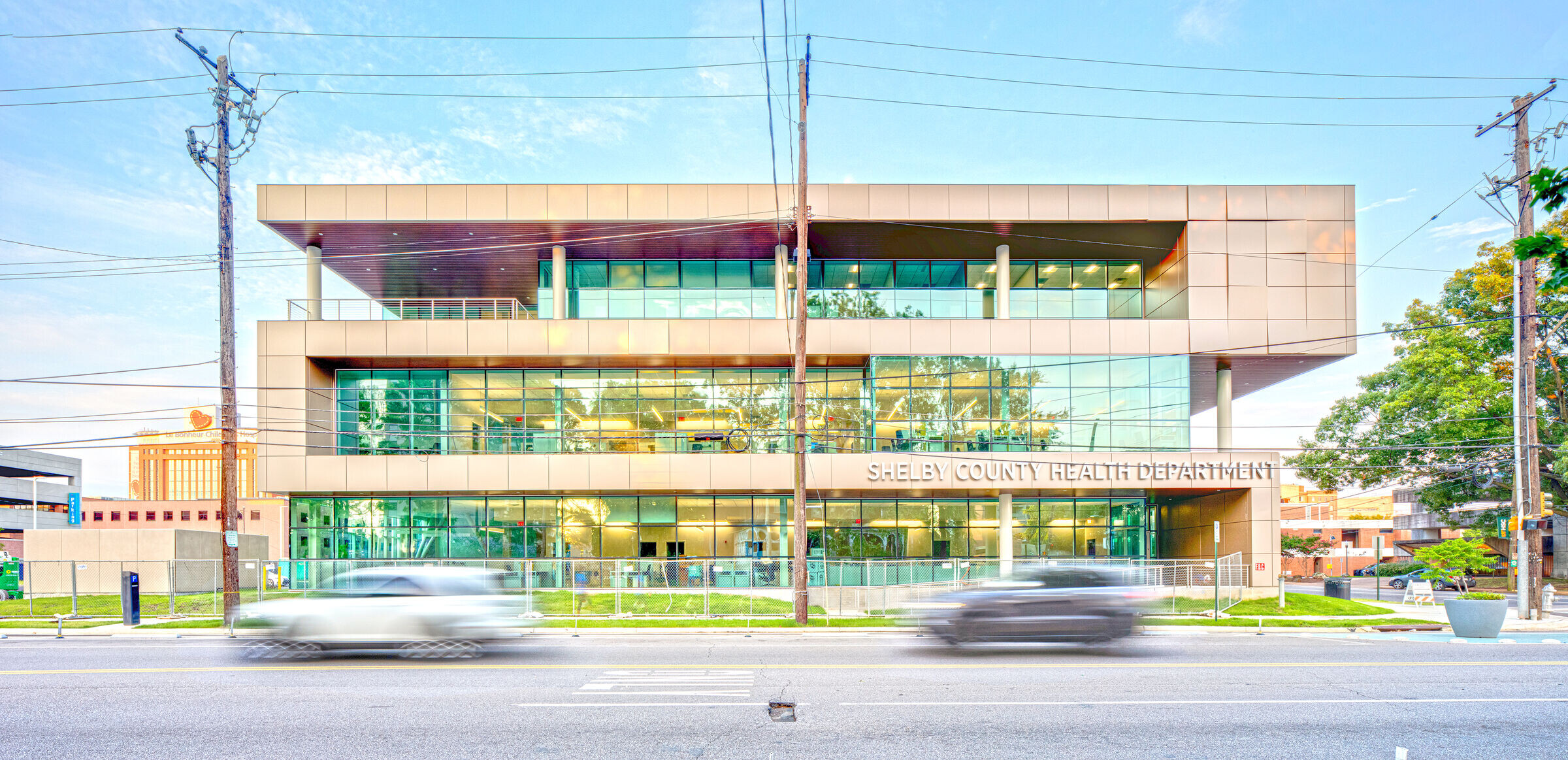 https://archello.com/story/127541/attachments/photos-videos/12 photo_credit Chad Mellon