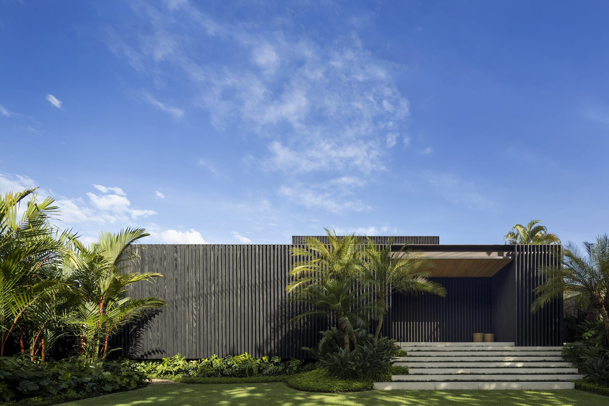 https://archello.com/story/127551/attachments/photos-videos/5 photo_credit Fernando Guerra