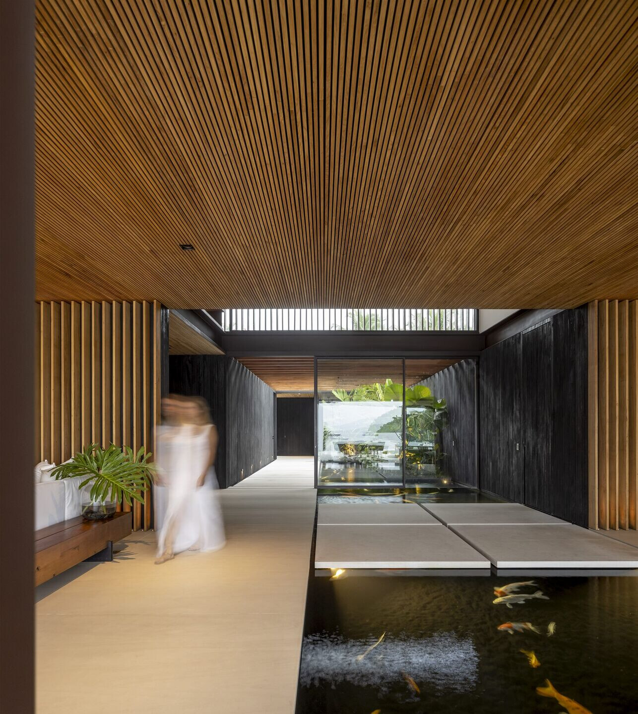 https://archello.com/story/127551/attachments/photos-videos/9 photo_credit Fernando Guerra