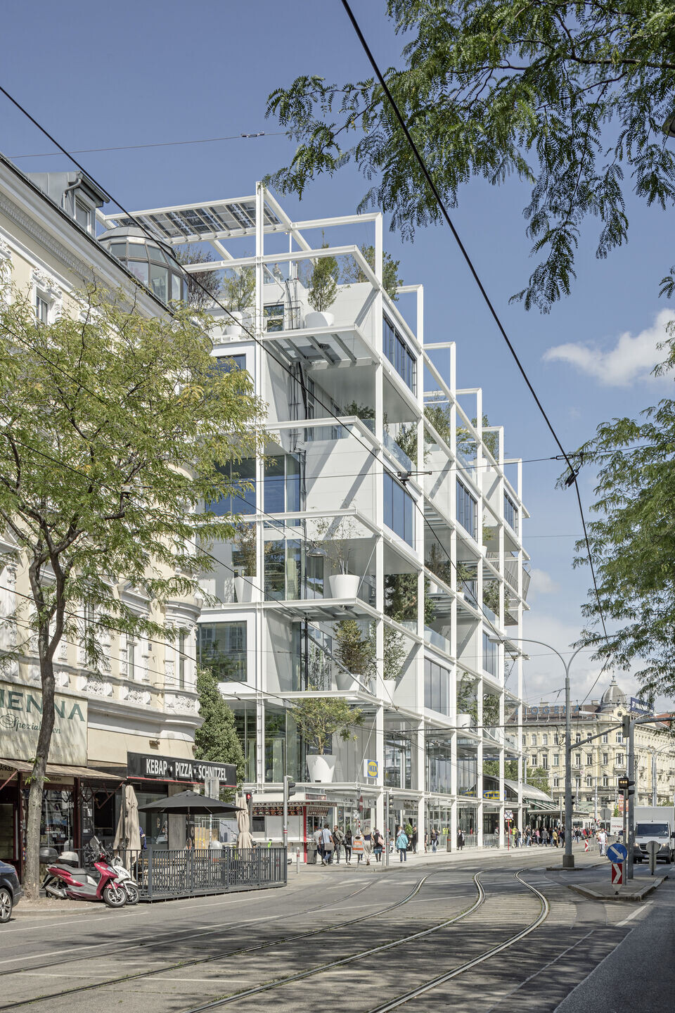 https://archello.com/story/127635/attachments/photos-videos/3 photo_credit (c) querkraft - hertha hurnaus.