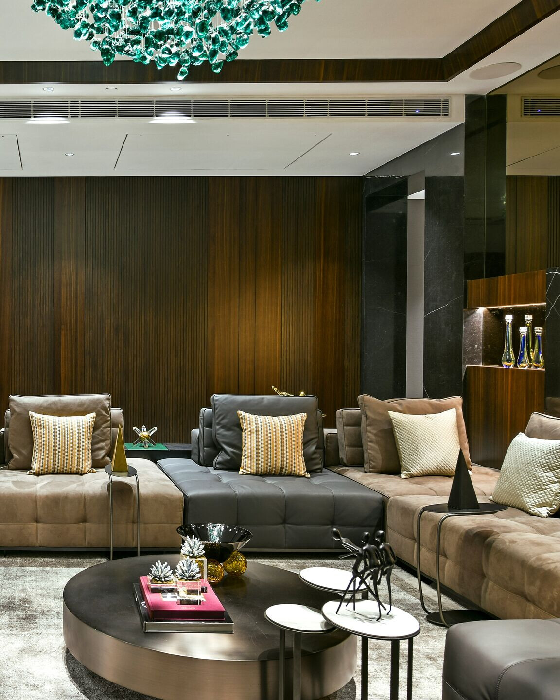https://archello.com/story/127655/attachments/photos-videos/6 photo_credit Ravi Kanade | SP Photography