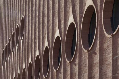 Detail: Creating Heidelberg Congress Center’s curtain-like sandstone facade