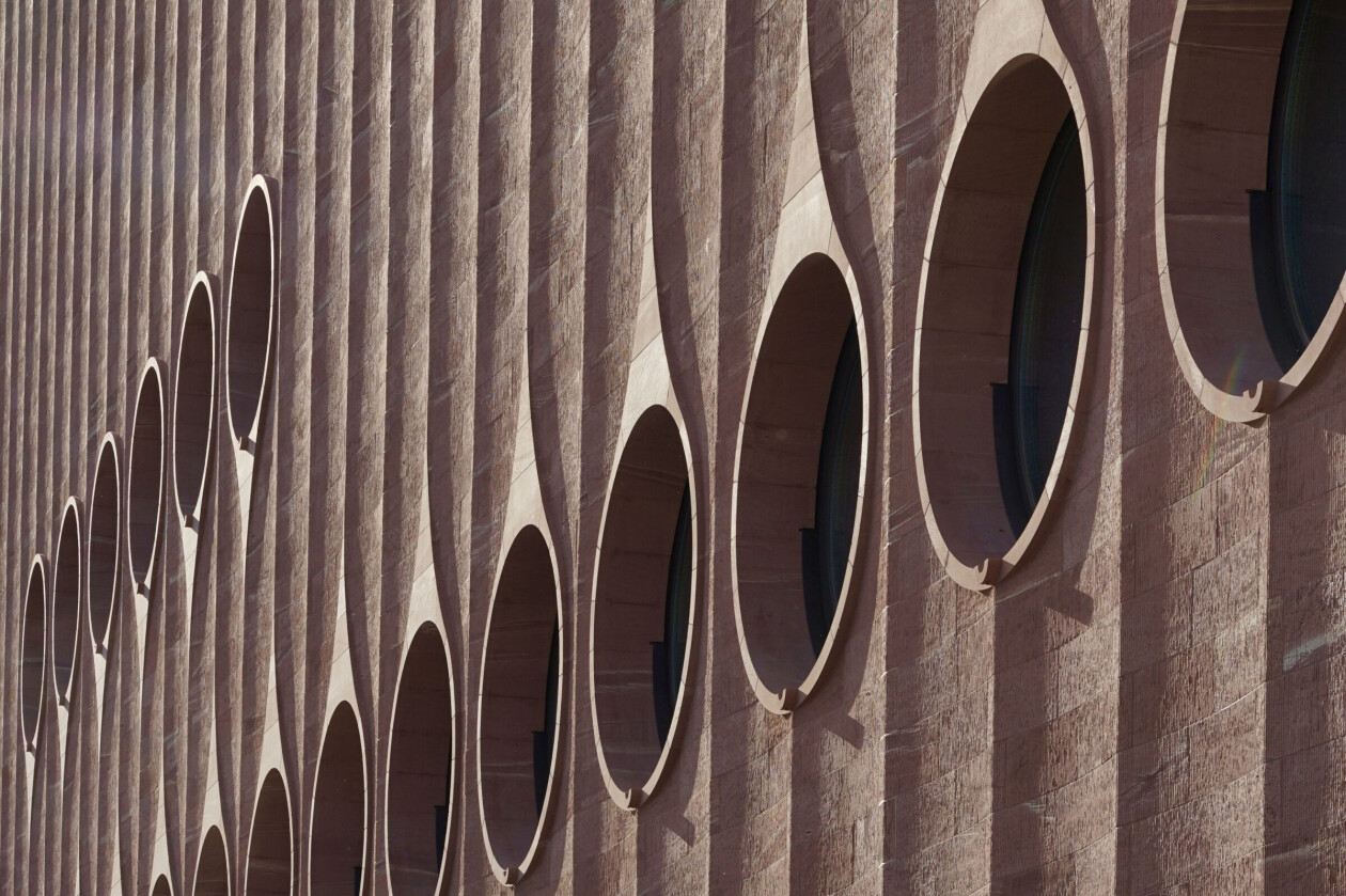 Detail: Creating Heidelberg Congress Center’s curtain-like sandstone facade