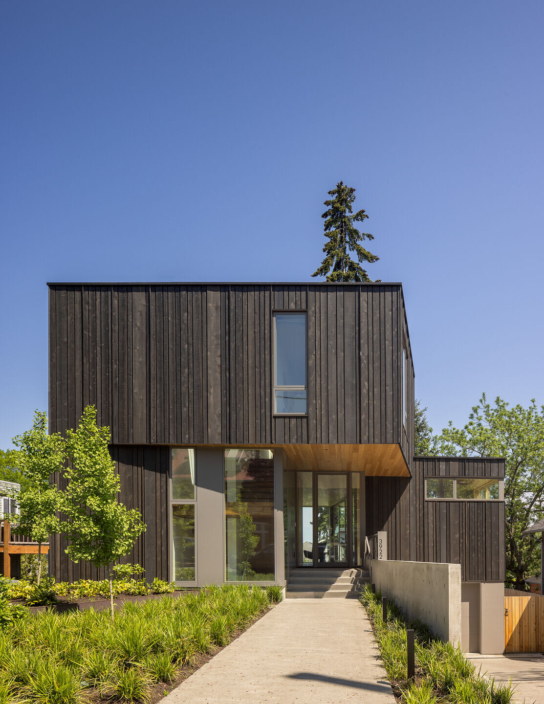 https://archello.com/story/127753/attachments/photos-videos/3 photo_credit Andrew Pogue Photography