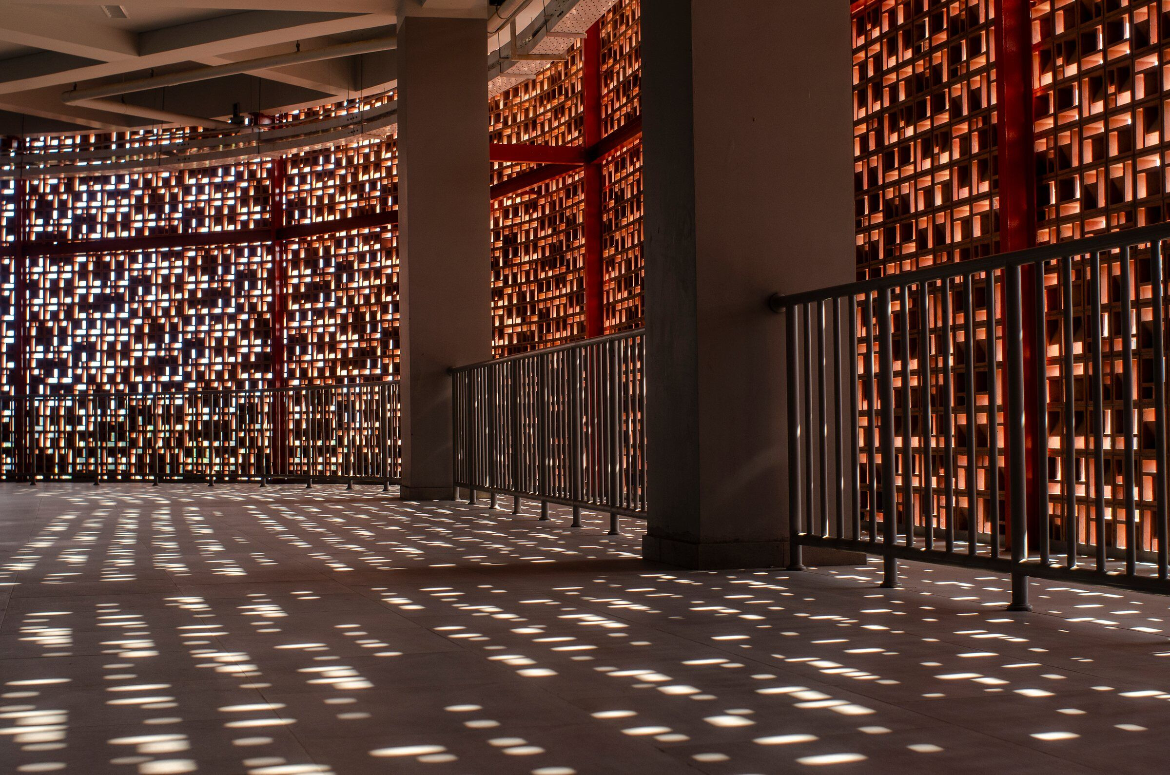 https://archello.com/story/127772/attachments/photos-videos/10 photo_credit Atmojo