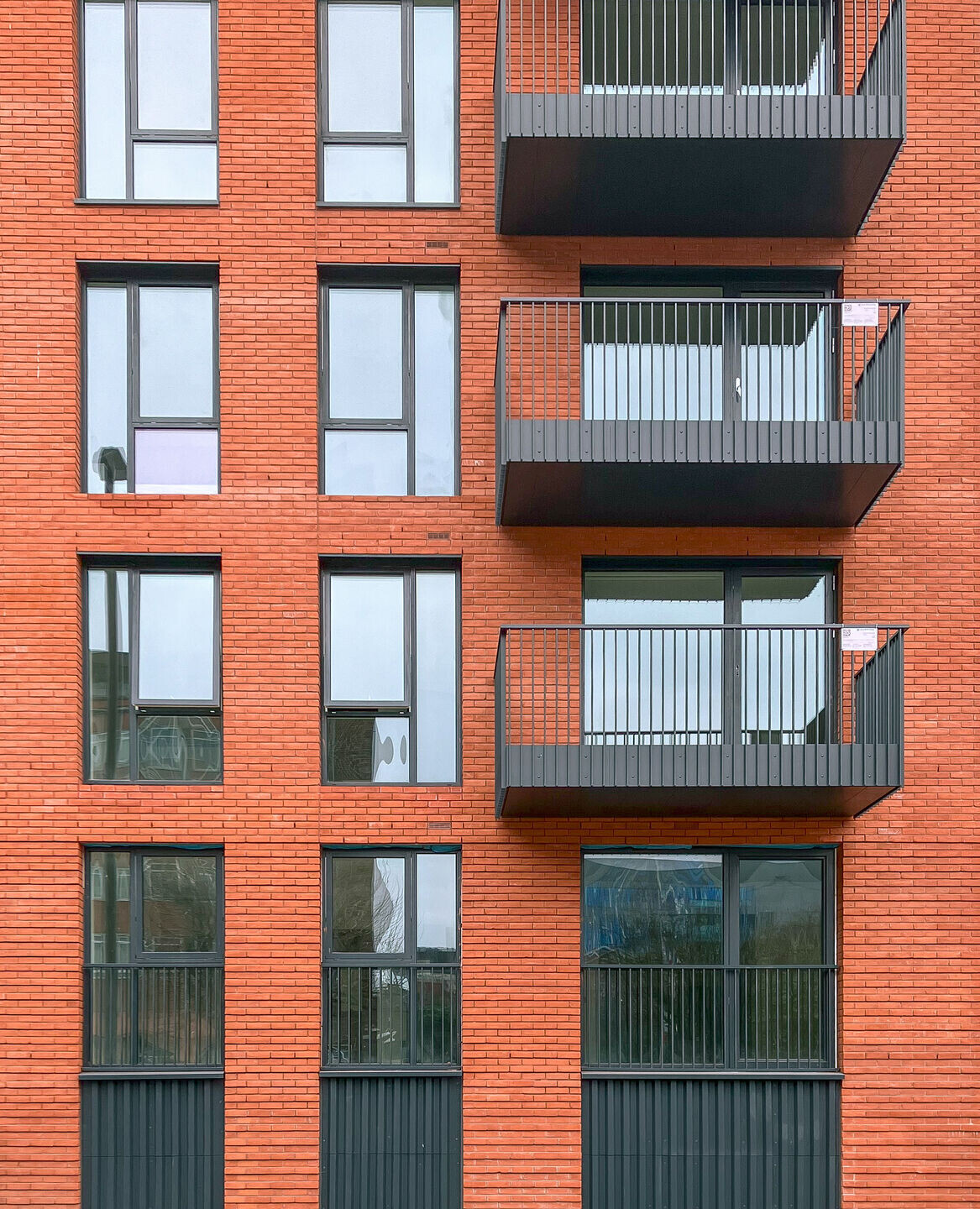 https://archello.com/story/127847/attachments/photos-videos/9 photo_credit © GRID Architects