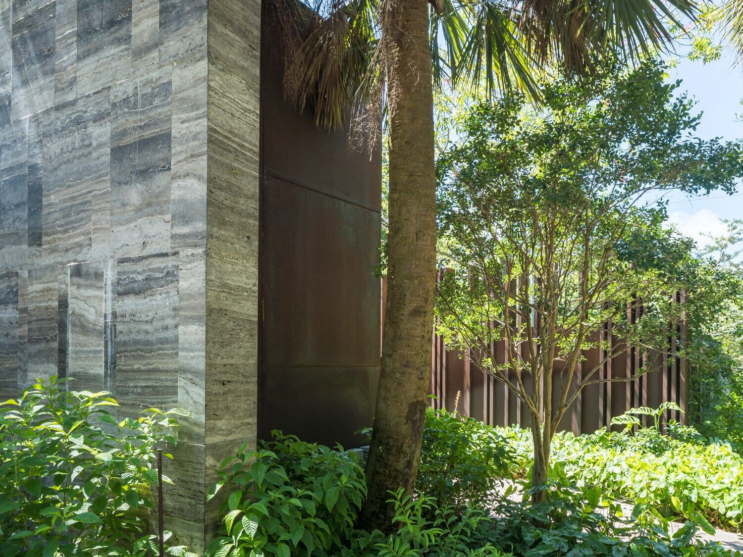https://archello.com/story/127818/attachments/photos-videos/12 photo_credit Michael Stavaridis