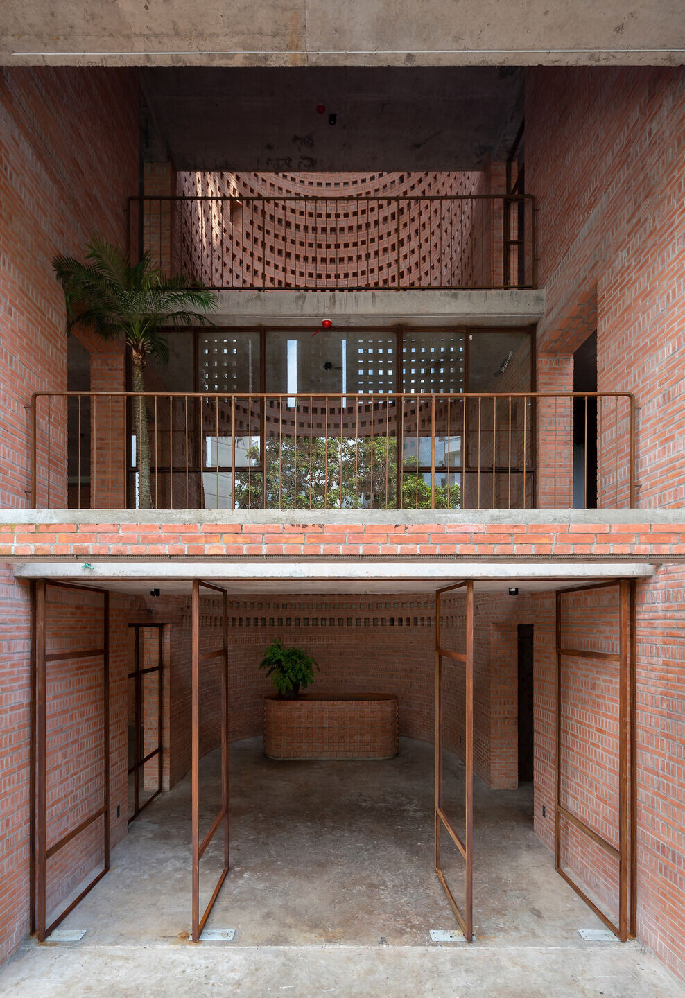 https://archello.com/story/127856/attachments/photos-videos/4 photo_credit Trieu Chien