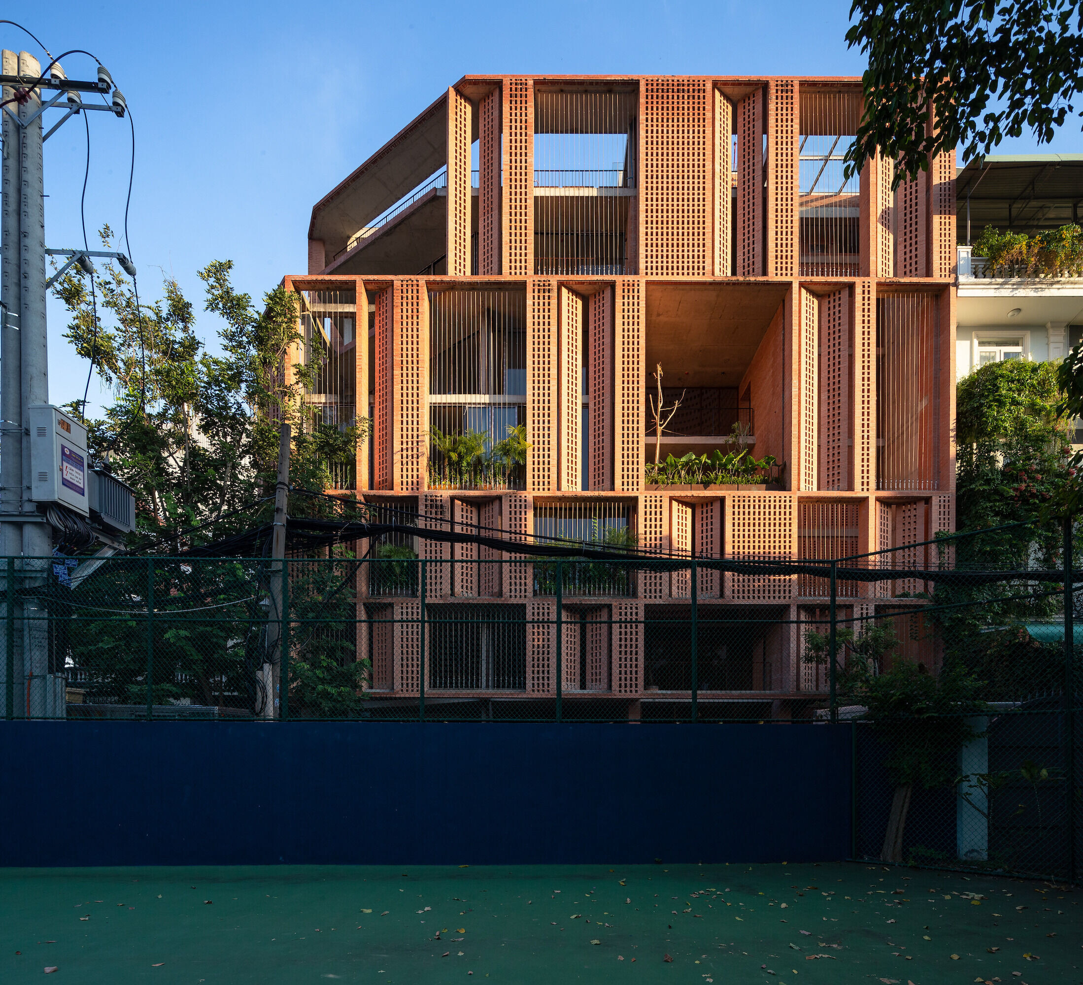 https://archello.com/story/127856/attachments/photos-videos/13 photo_credit Trieu Chien