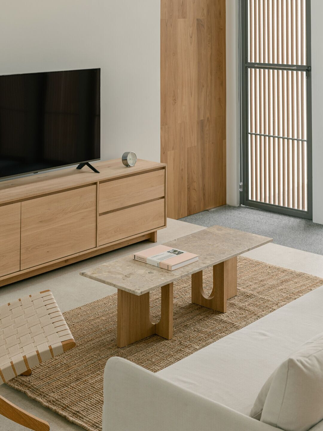 https://archello.com/story/127917/attachments/photos-videos/30 photo_credit Sky|Ground Department, Depth of Field Co.,Ltd.