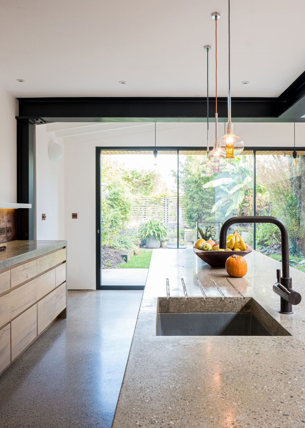 https://archello.com/story/127956/attachments/photos-videos/6 photo_credit Fred Howarth