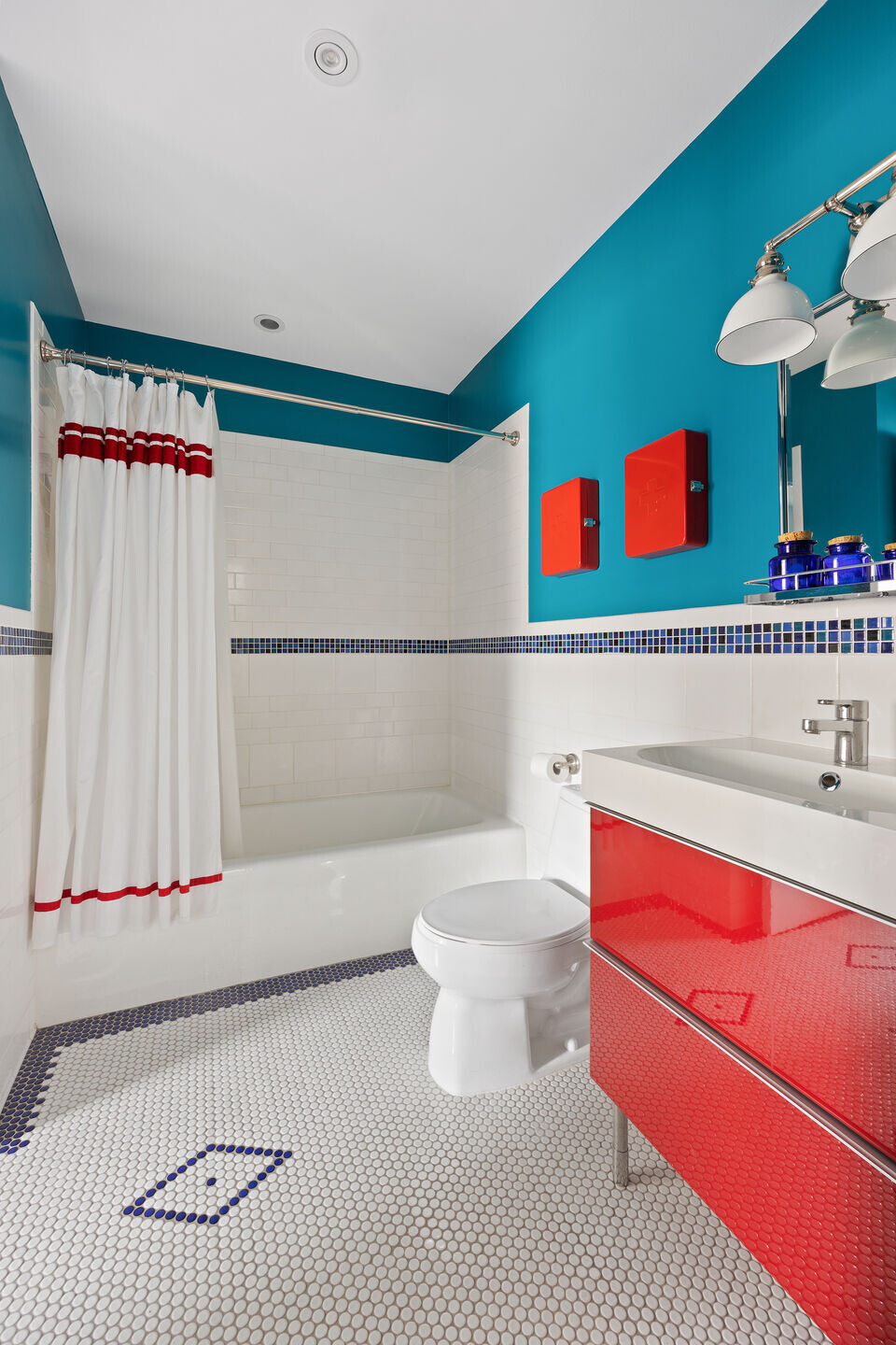 https://archello.com/story/127992/attachments/photos-videos/11 photo_credit Russ Ross Photography