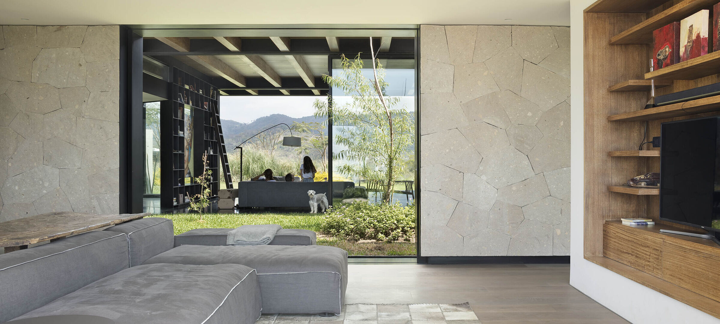 https://archello.com/story/127977/attachments/photos-videos/40 photo_credit Tom Arban