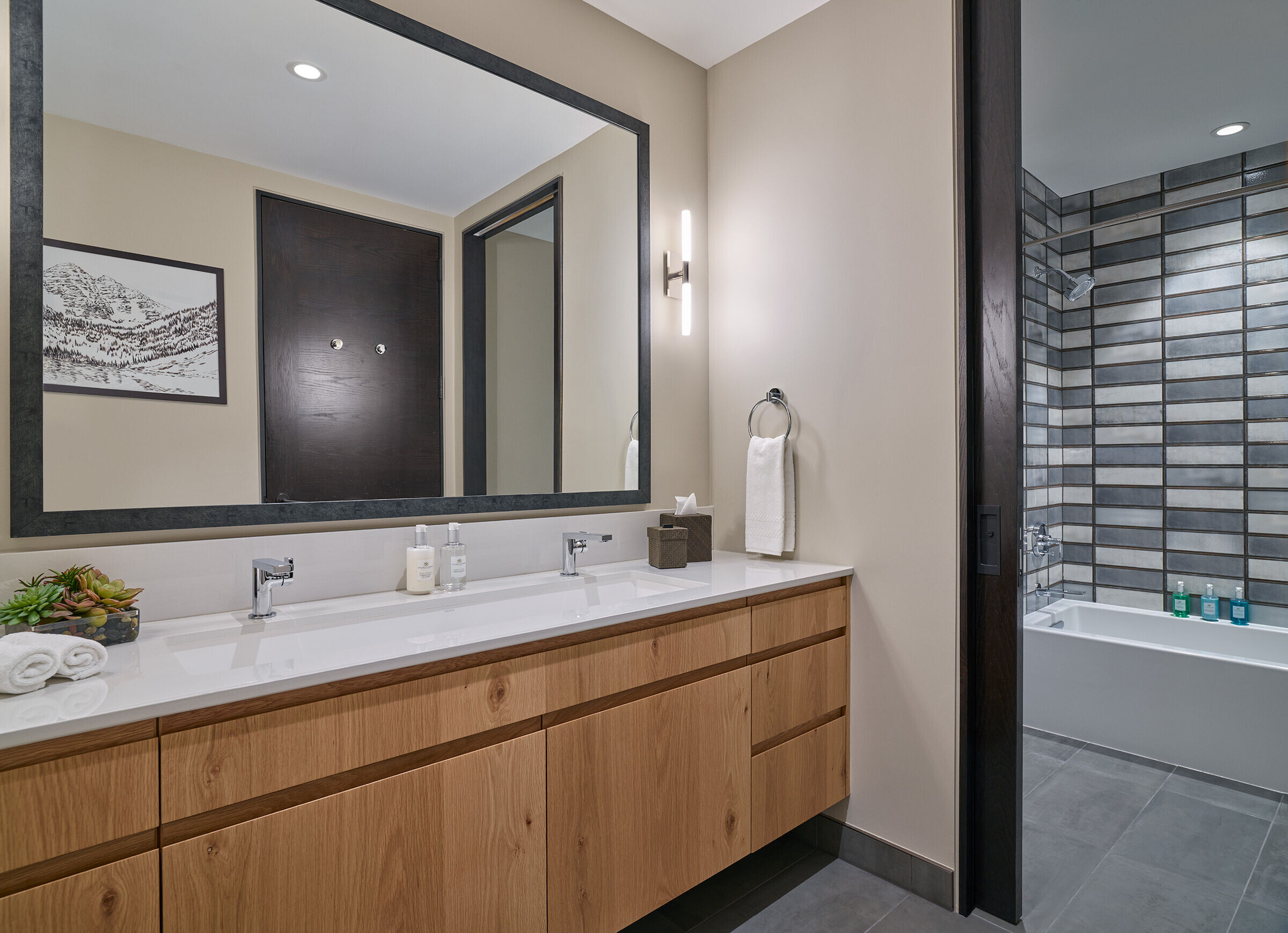 https://archello.com/story/128001/attachments/photos-videos/3 photo_credit East West Partners
