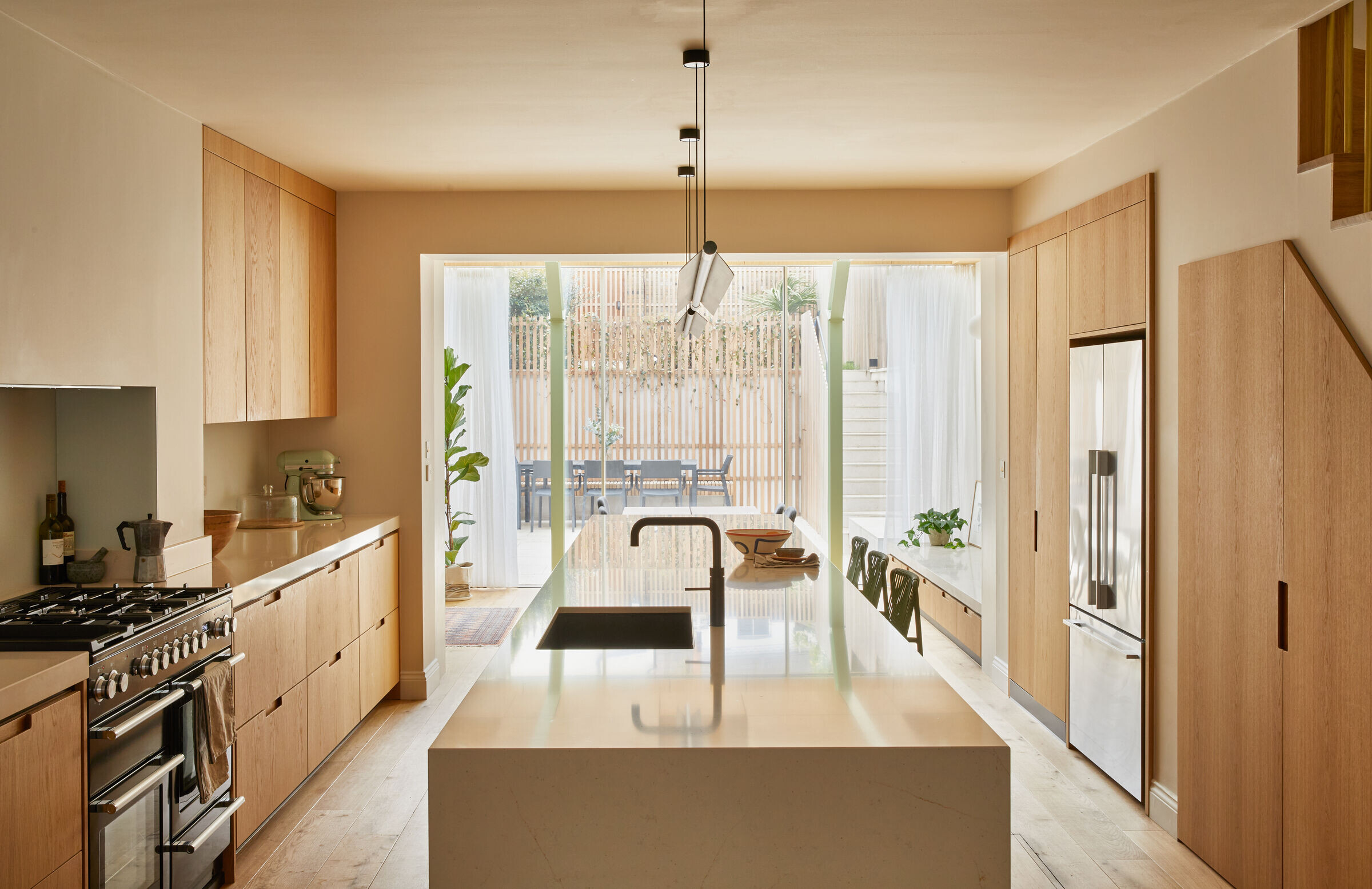 https://archello.com/story/128111/attachments/photos-videos/6 photo_credit Helen Cathcart