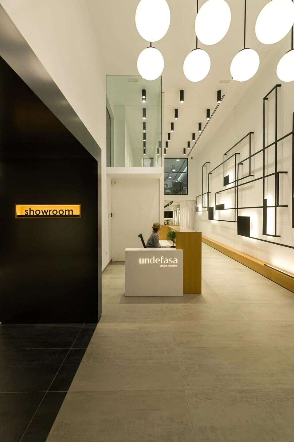https://archello.com/story/128099/attachments/photos-videos/3 photo_credit Image Courtesy Vondom