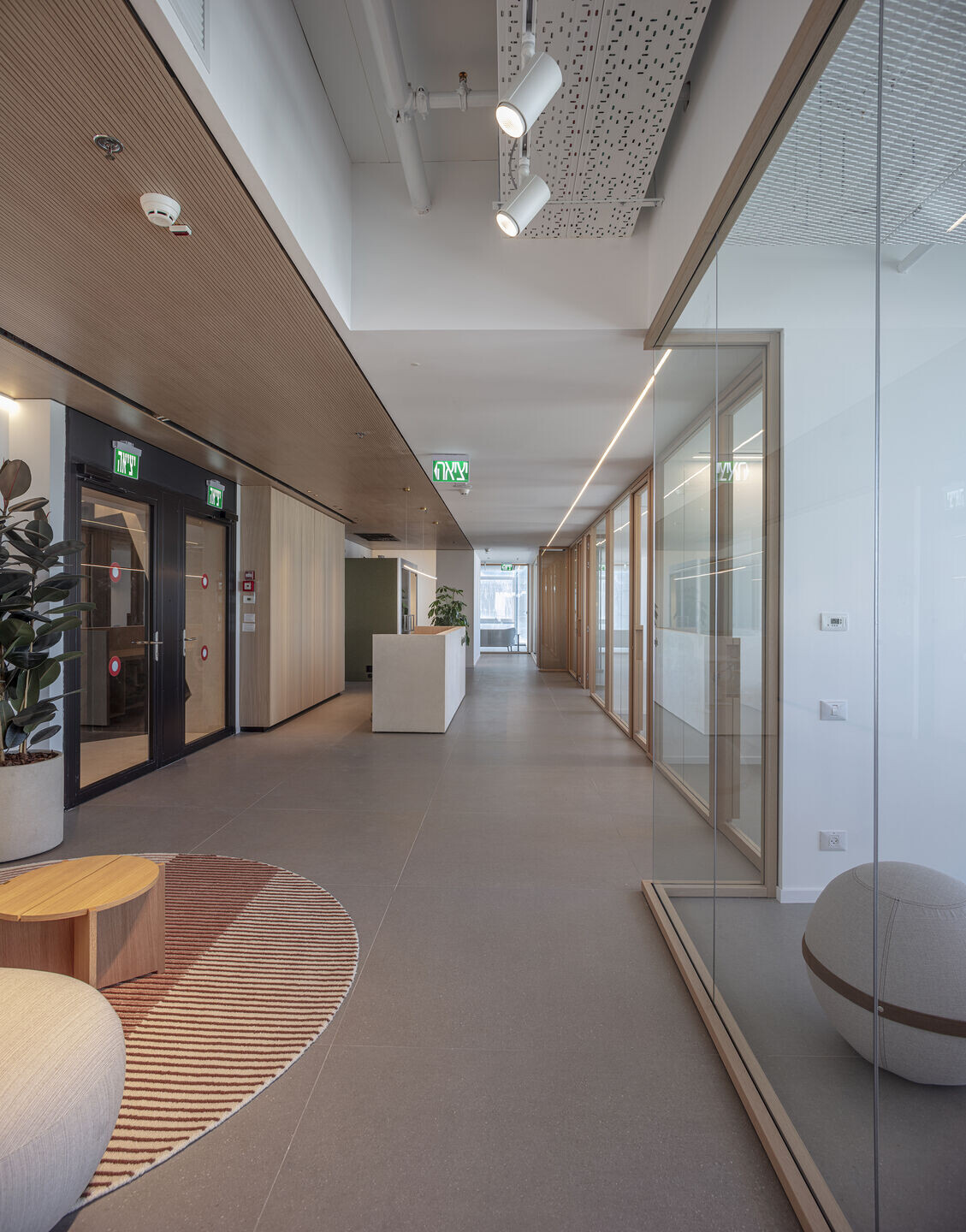 https://archello.com/story/128163/attachments/photos-videos/12 photo_credit Yoav Gurin
