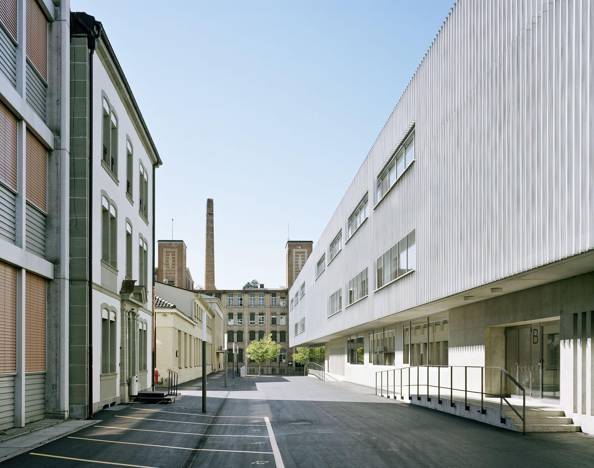 https://archello.com/story/128174/attachments/photos-videos/4 photo_credit Georg Aerni