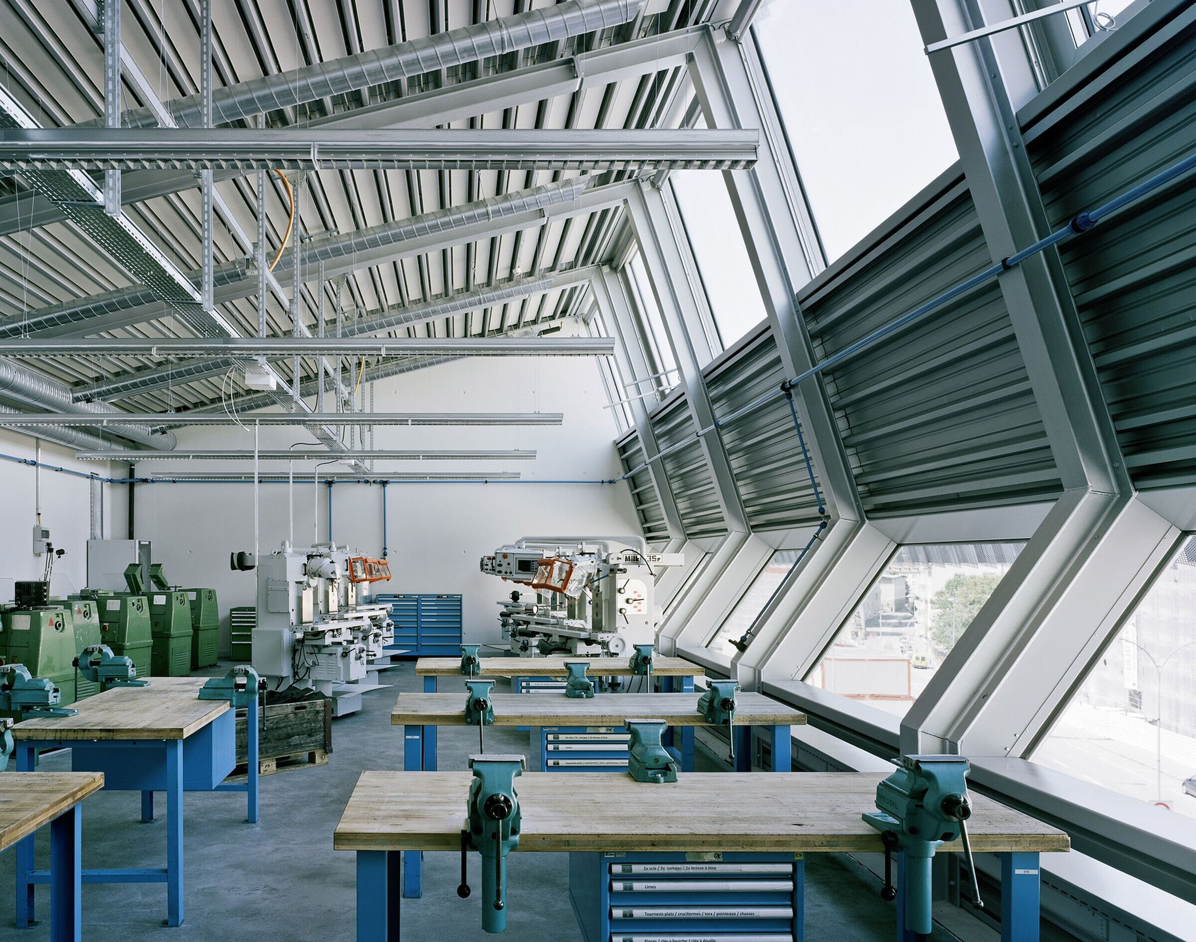 https://archello.com/story/128174/attachments/photos-videos/9 photo_credit Georg Aerni