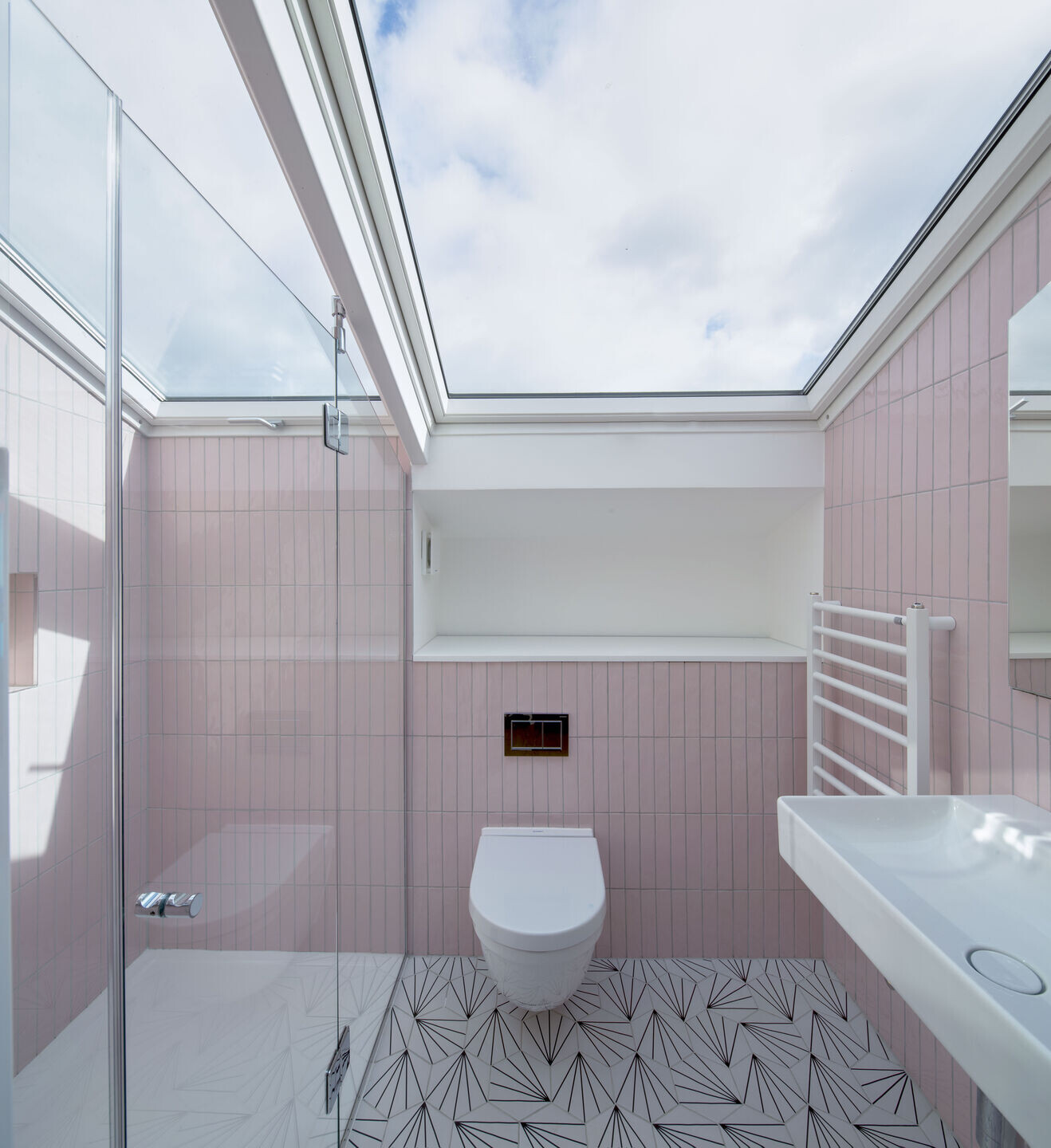 https://archello.com/story/128230/attachments/photos-videos/6 photo_credit © Logan Irvine-MacDougall