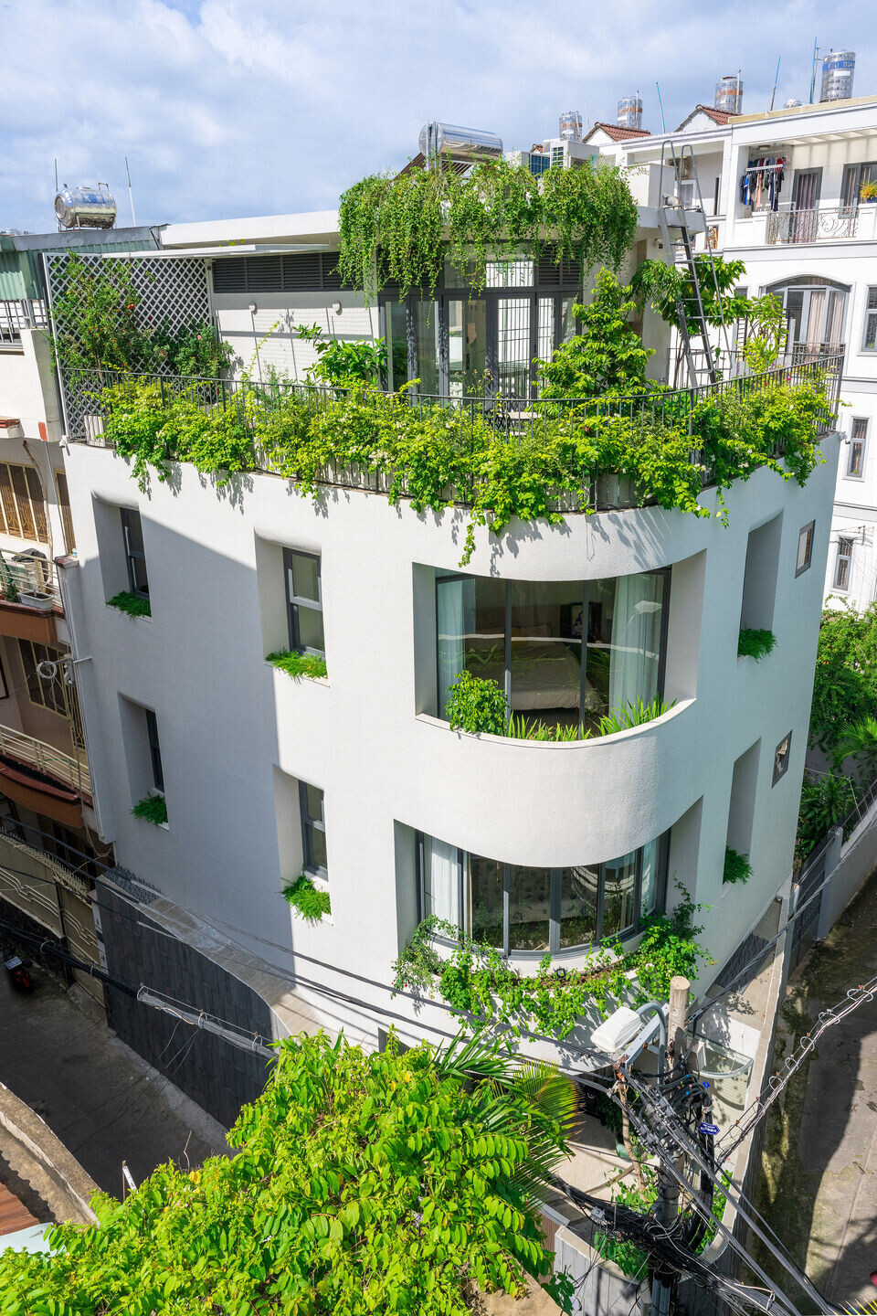 https://archello.com/story/128249/attachments/photos-videos/4 photo_credit Sonmeo Nguyen Art Studio