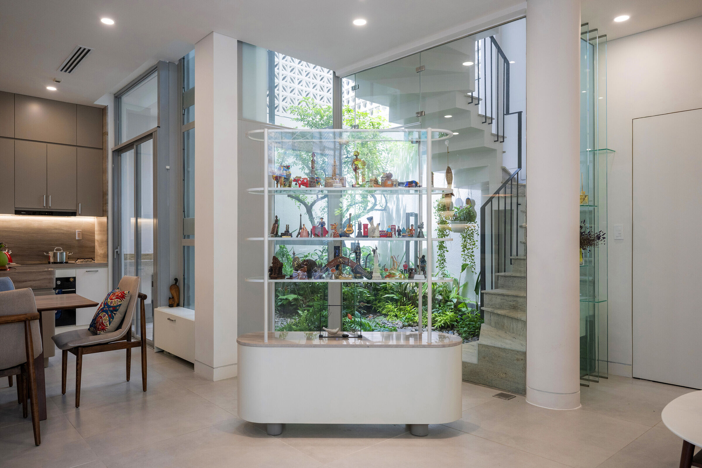 https://archello.com/story/128249/attachments/photos-videos/12 photo_credit Sonmeo Nguyen Art Studio